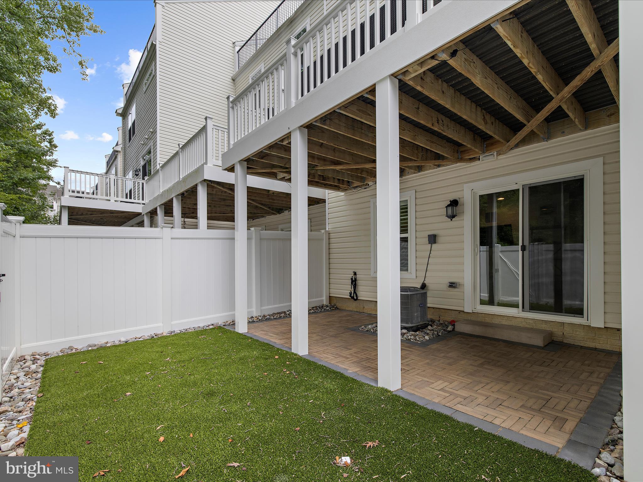 SUMMERFIELD VILLAGE - Residential