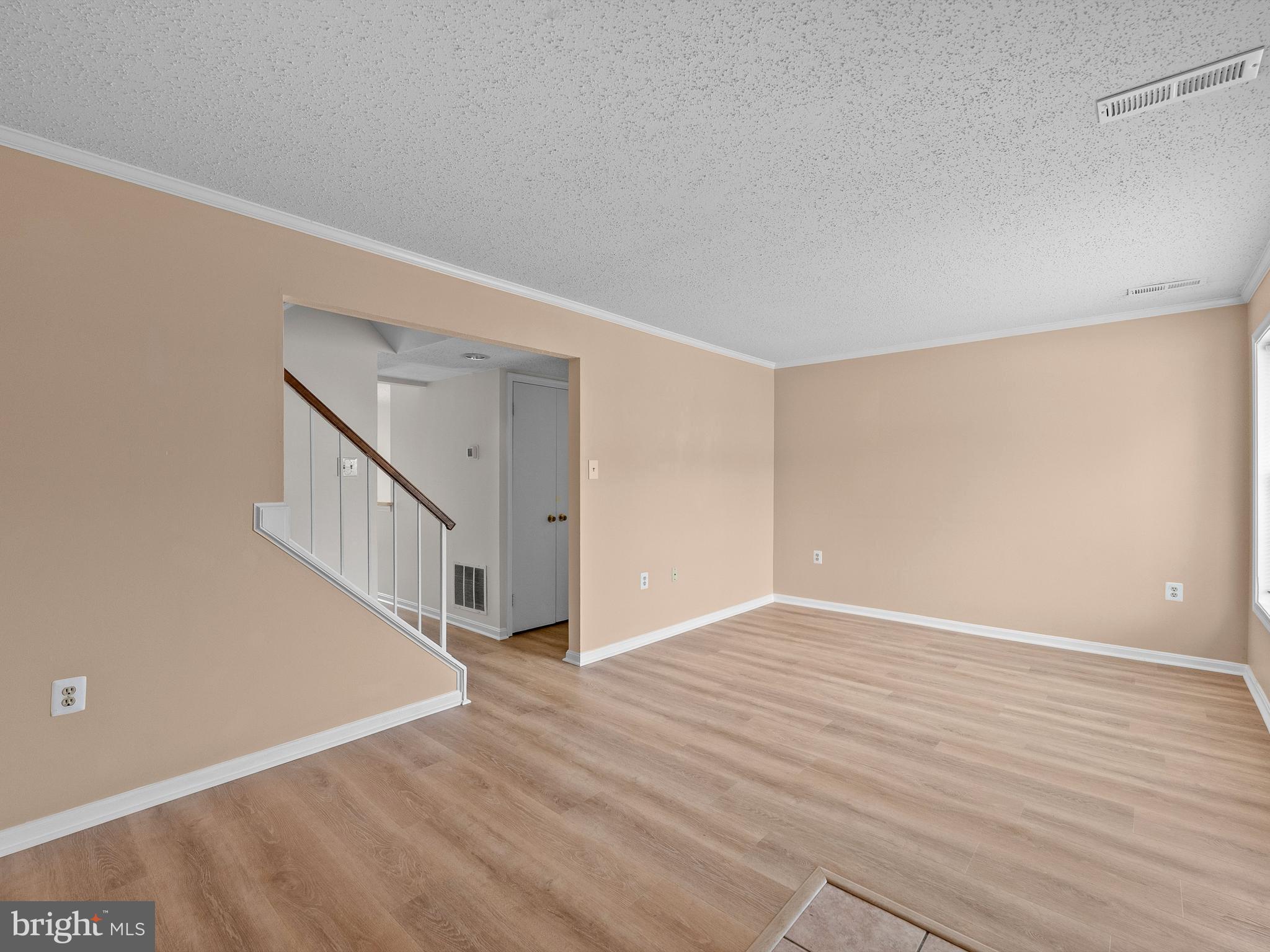 2178 MAGER DRIVE