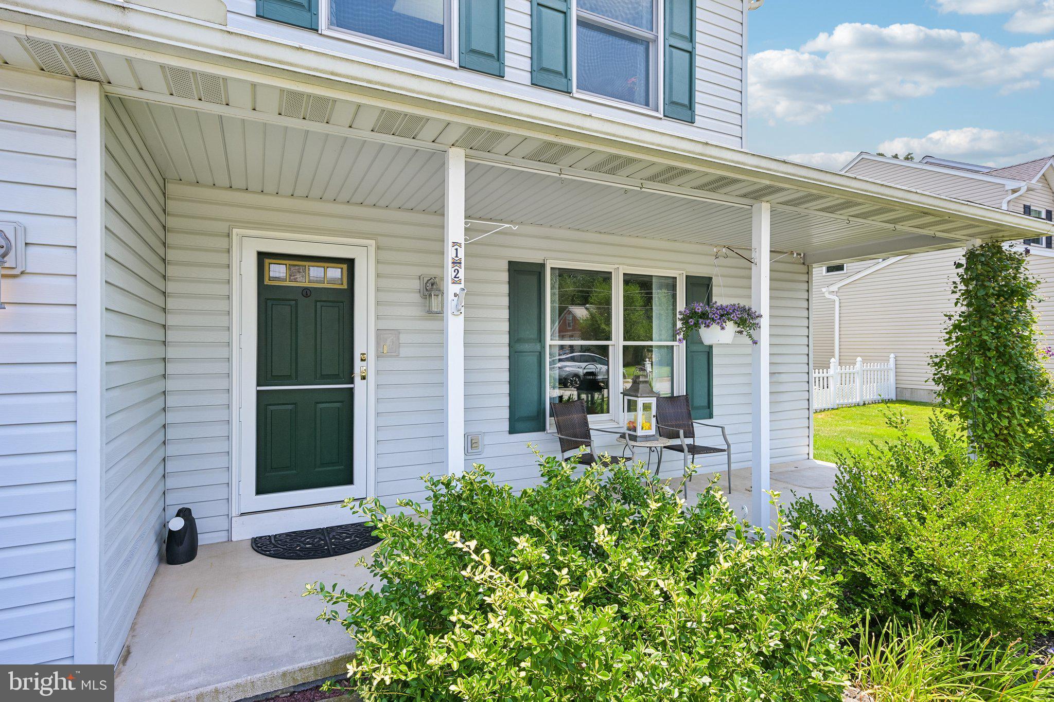 12 LAWN AVENUE