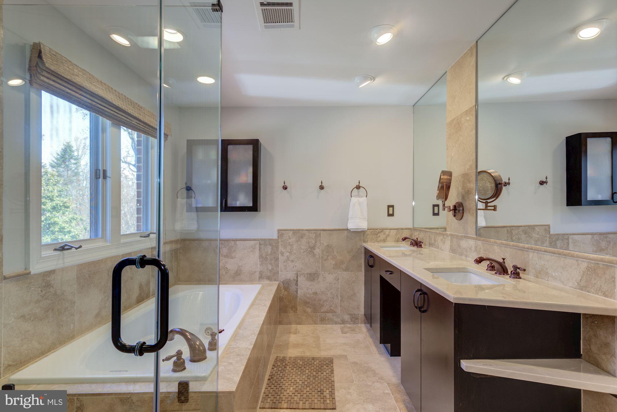 CHESTERBROOK WOODS - Residential