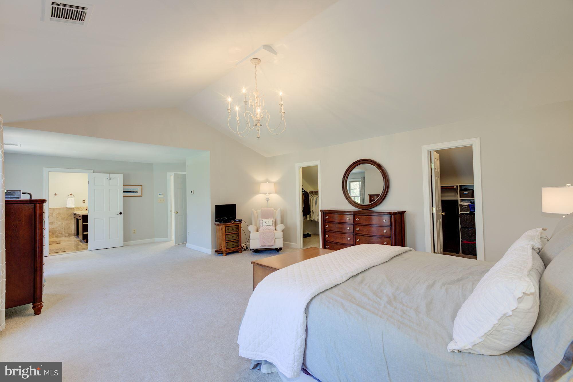 CHESTERBROOK WOODS - Residential