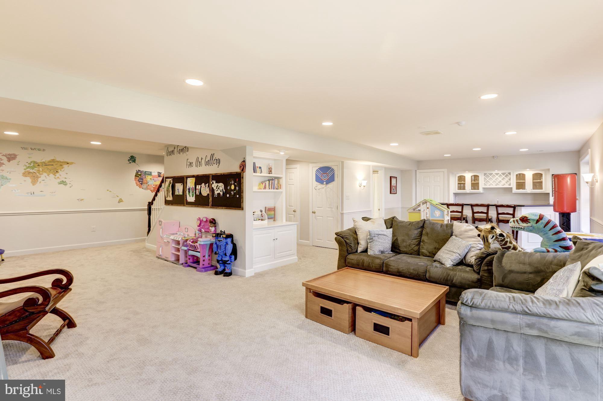 CHESTERBROOK WOODS - Residential