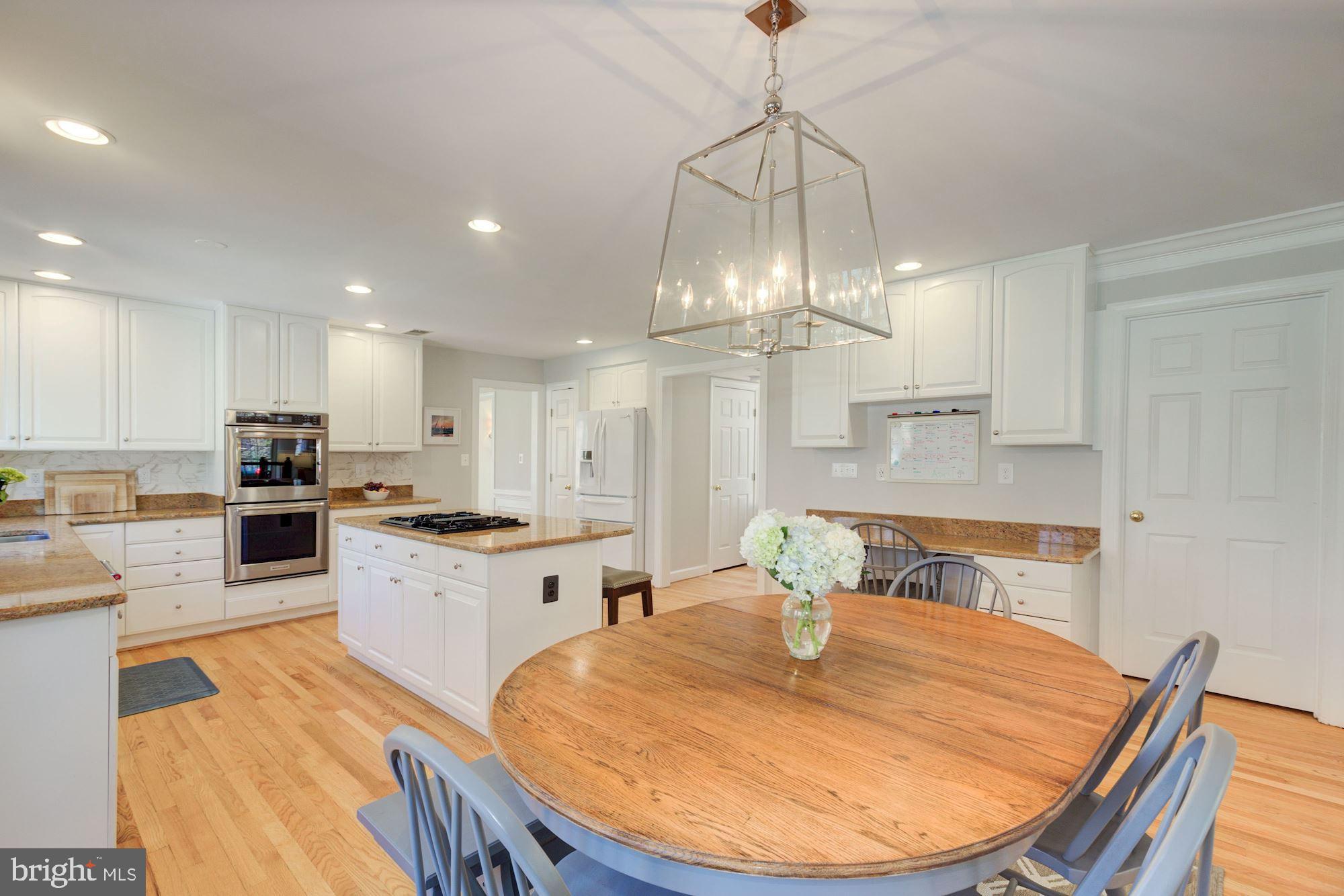 CHESTERBROOK WOODS - Residential