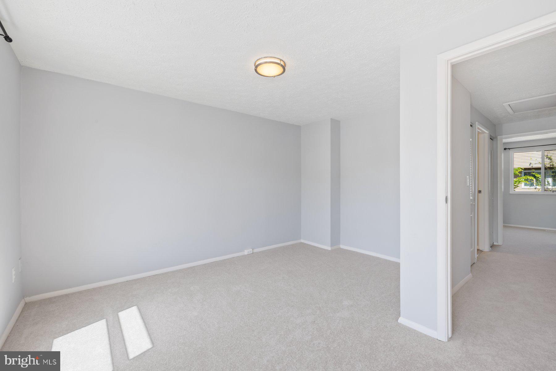 GUNNERS LAKE VILLAGE - Residential