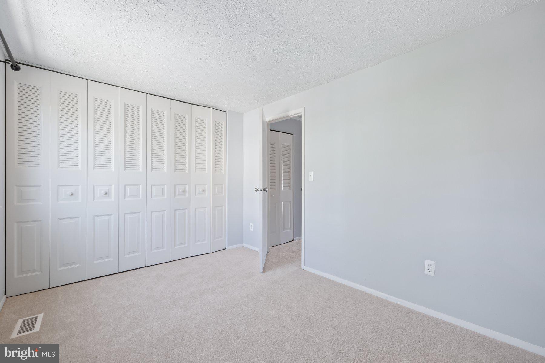 GUNNERS LAKE VILLAGE - Residential