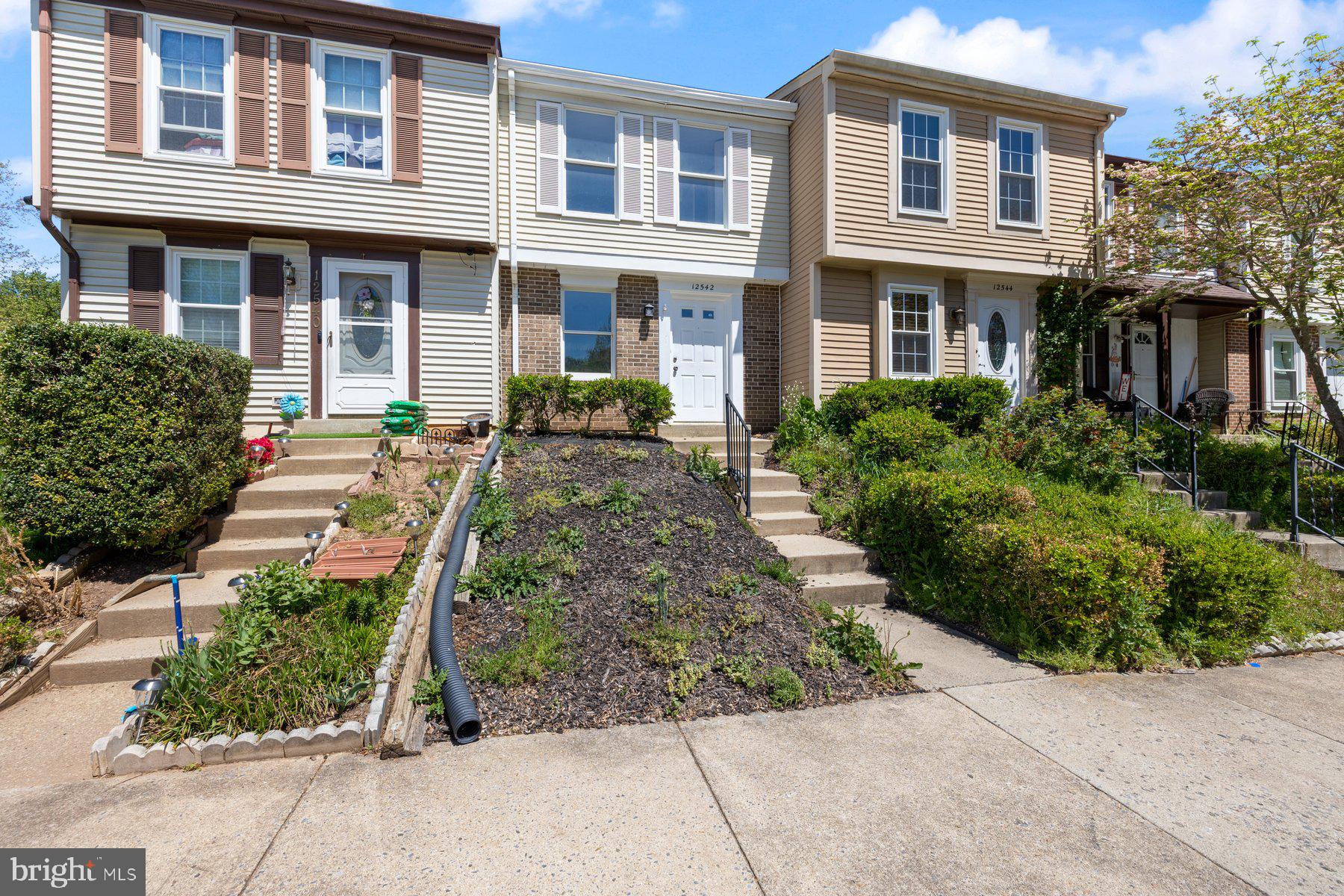 GUNNERS LAKE VILLAGE - Residential