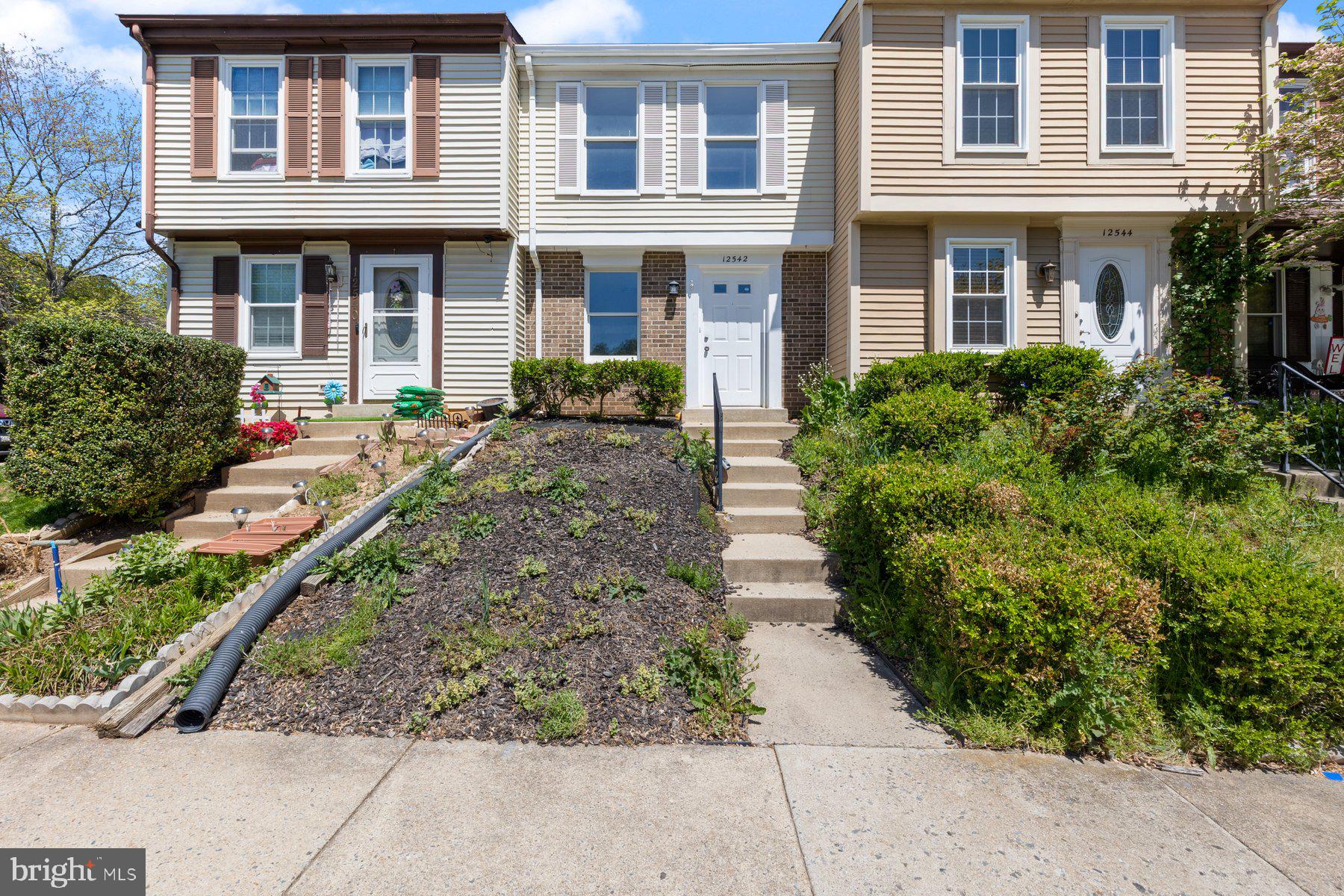 GUNNERS LAKE VILLAGE - Residential