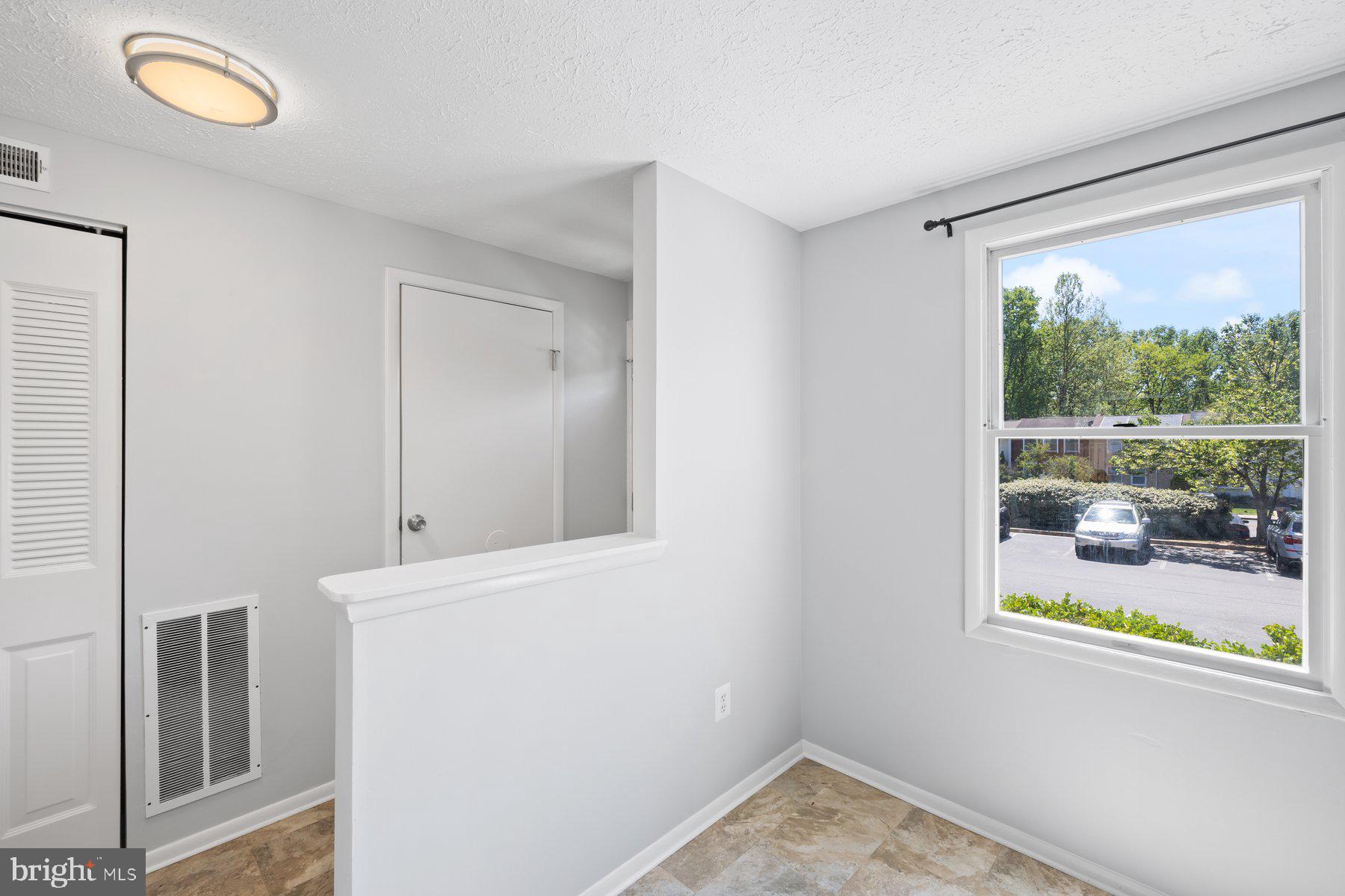 GUNNERS LAKE VILLAGE - Residential