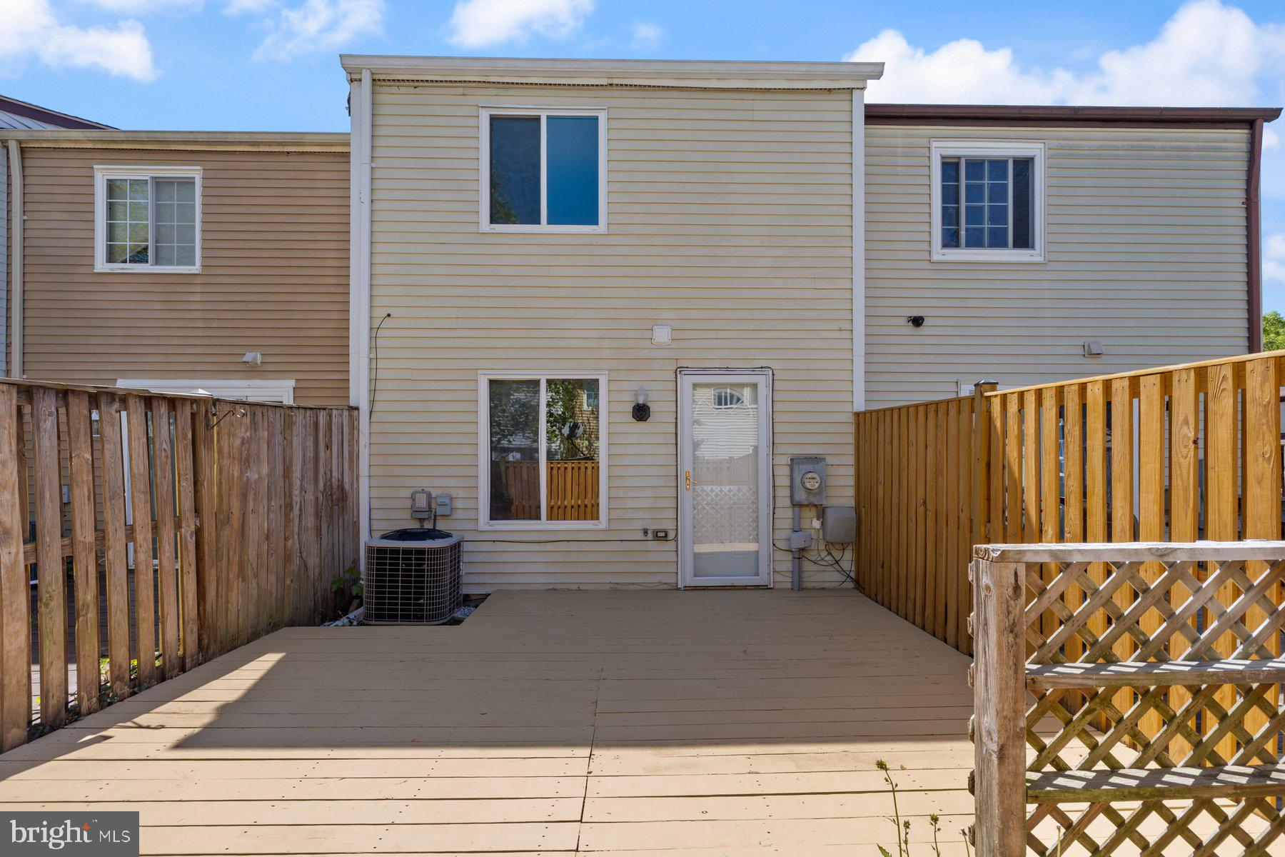 GUNNERS LAKE VILLAGE - Residential