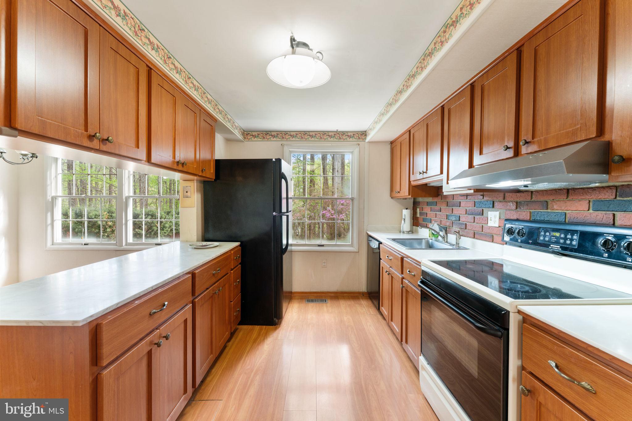 MARLTON - Residential