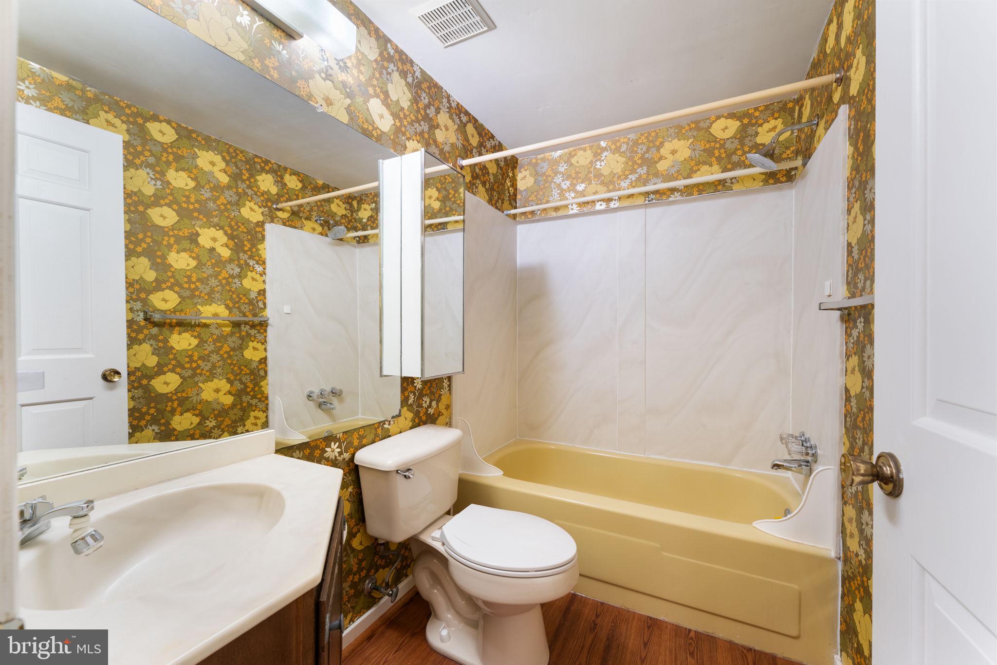 MARLTON - Residential