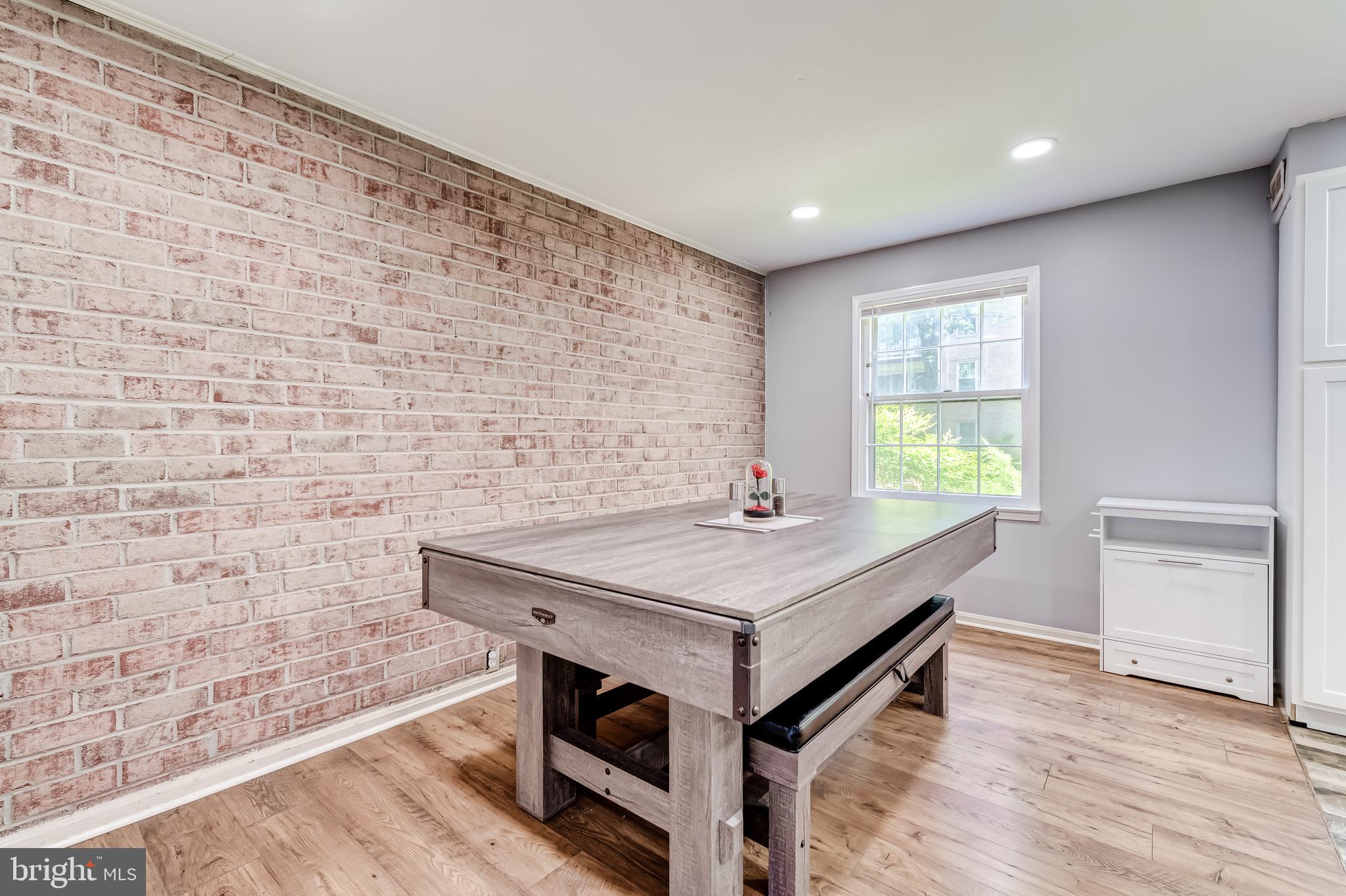 WESTCHESTER PARK - Residential Lease