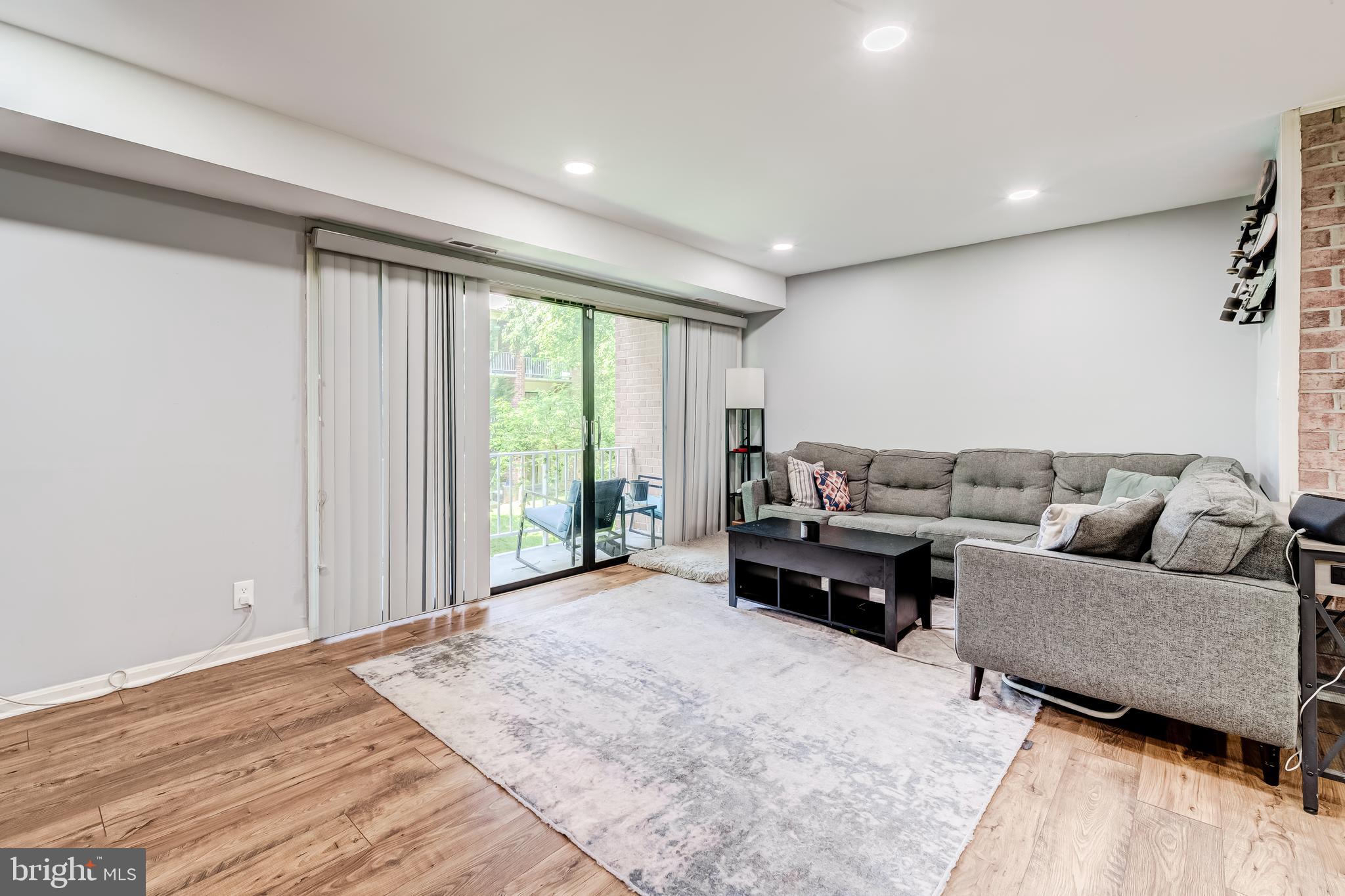 WESTCHESTER PARK - Residential Lease