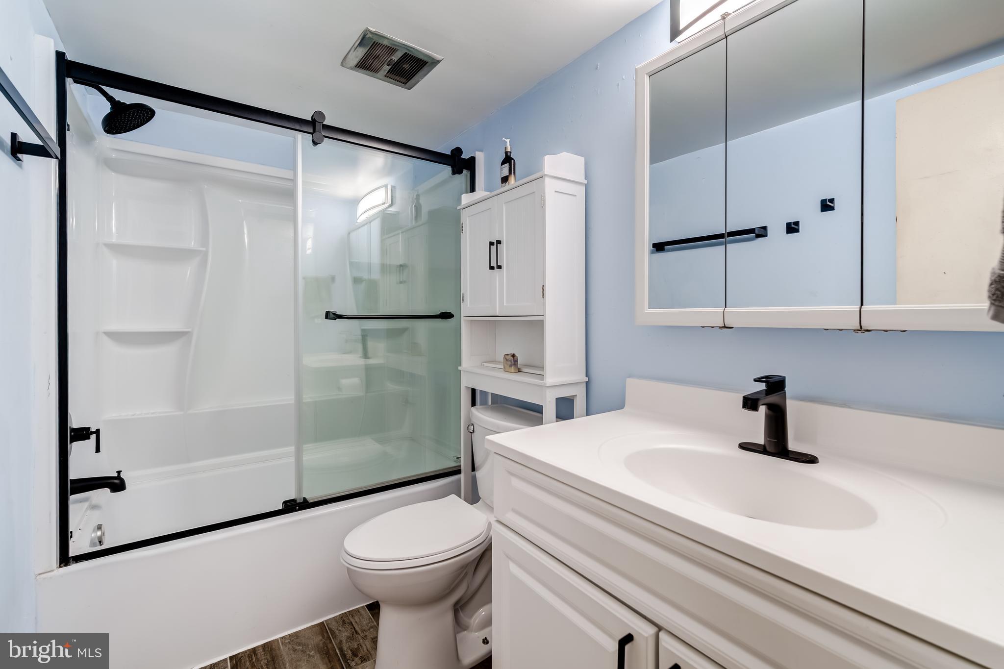 WESTCHESTER PARK - Residential Lease