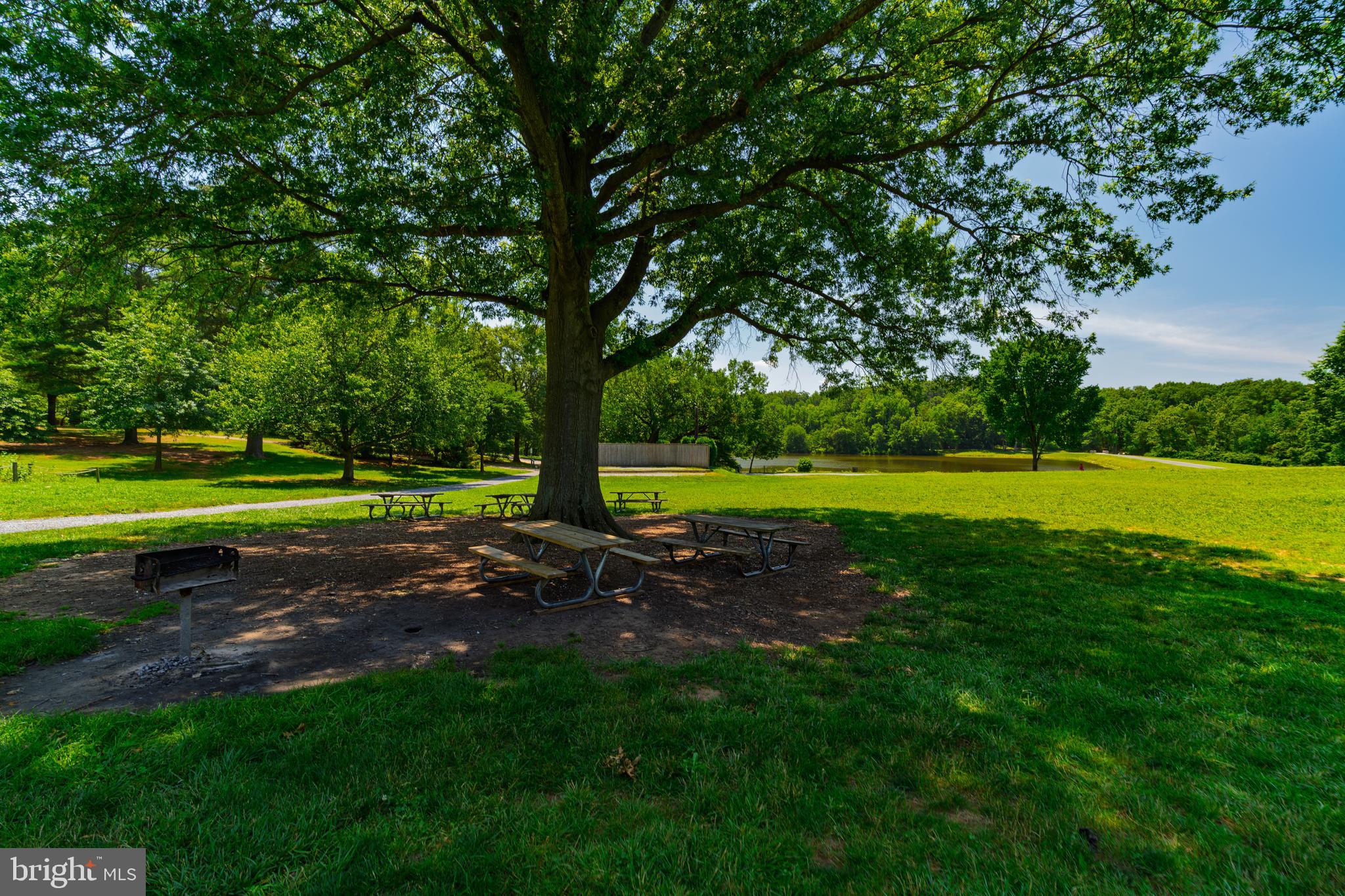 WESTCHESTER PARK - Residential Lease