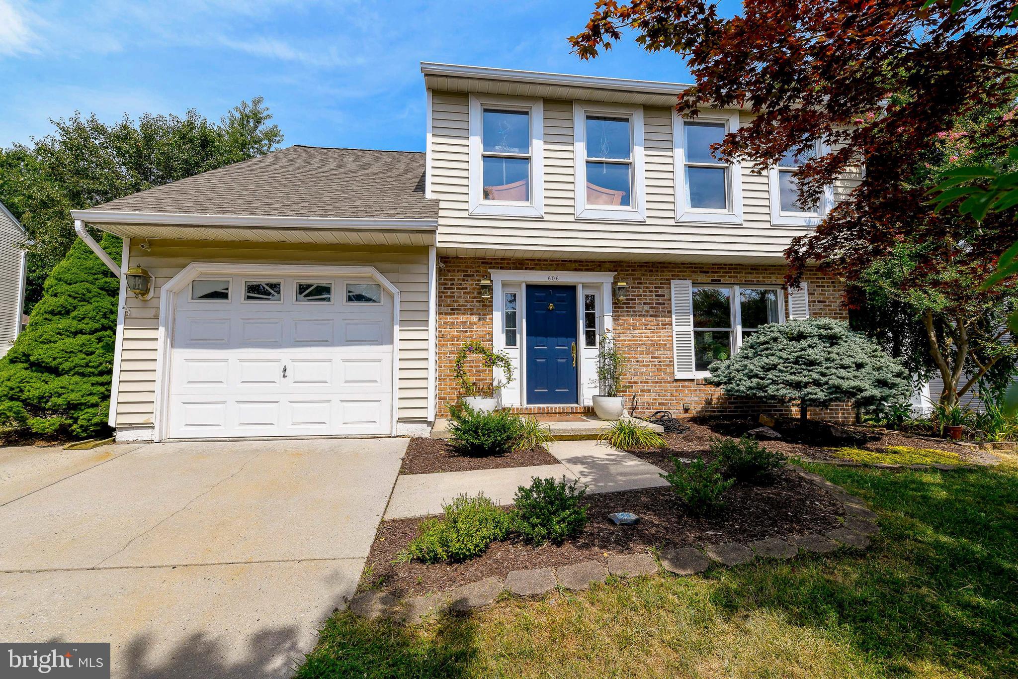 TOLLGATE ESTATES - Residential