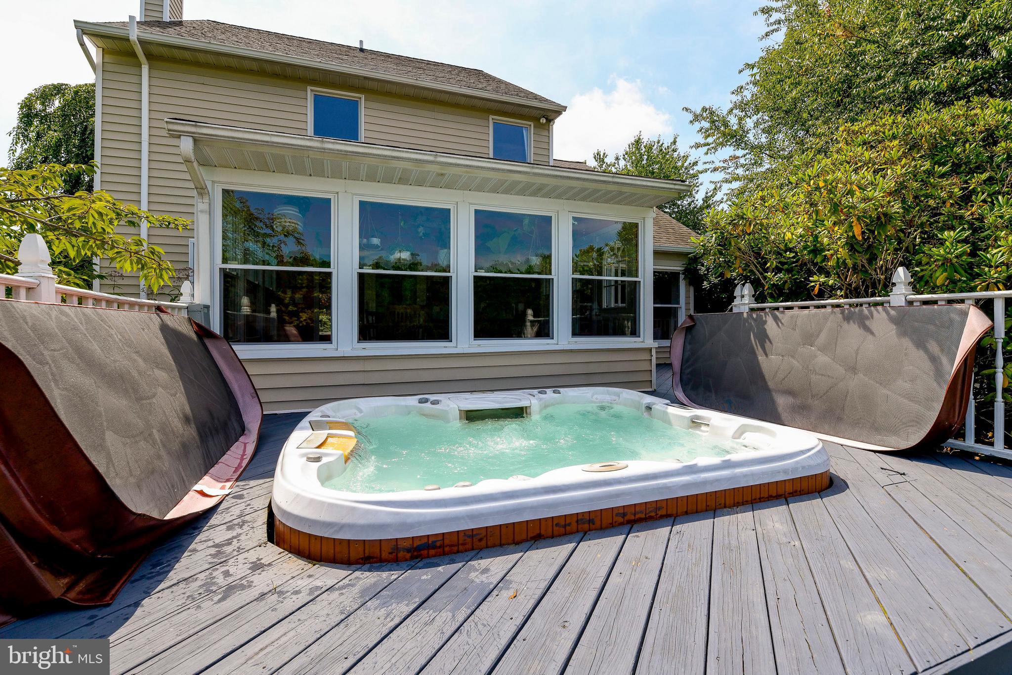 TOLLGATE ESTATES - Residential