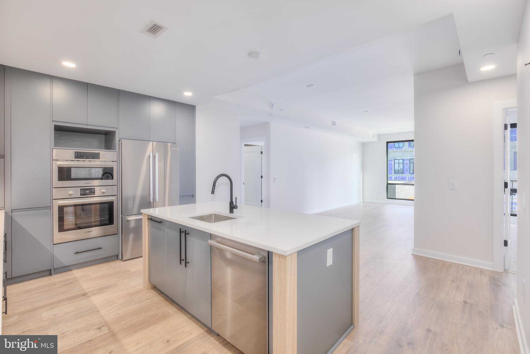 255 W. FALLS STATION BOULEVARD 305