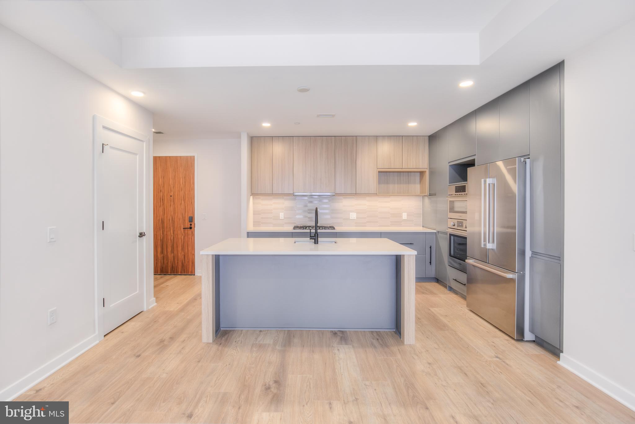 255 W. FALLS STATION BOULEVARD 305