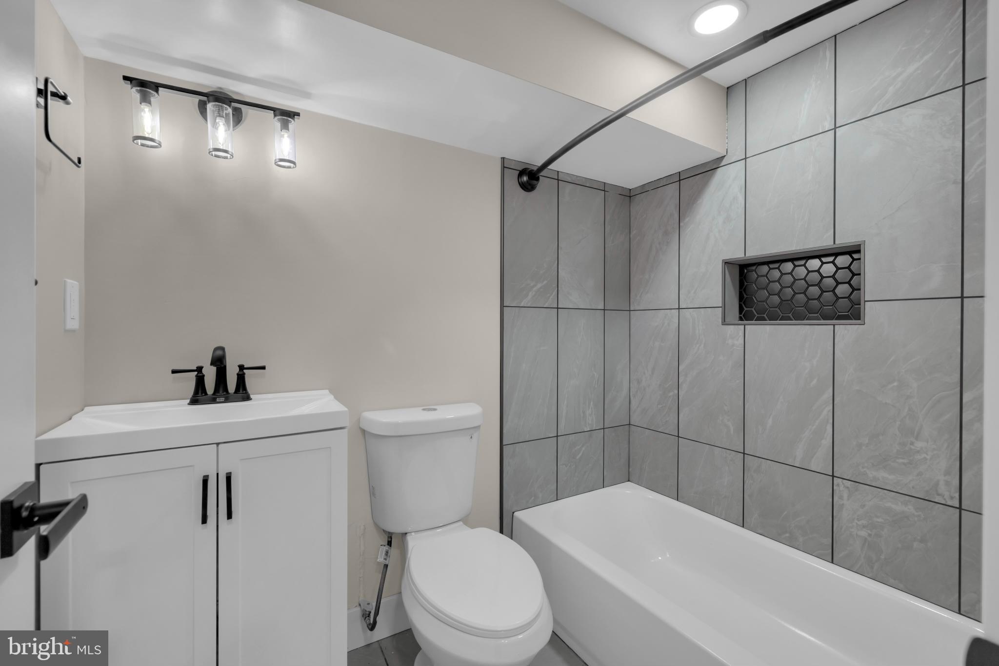 PATTERSON PARK - Residential