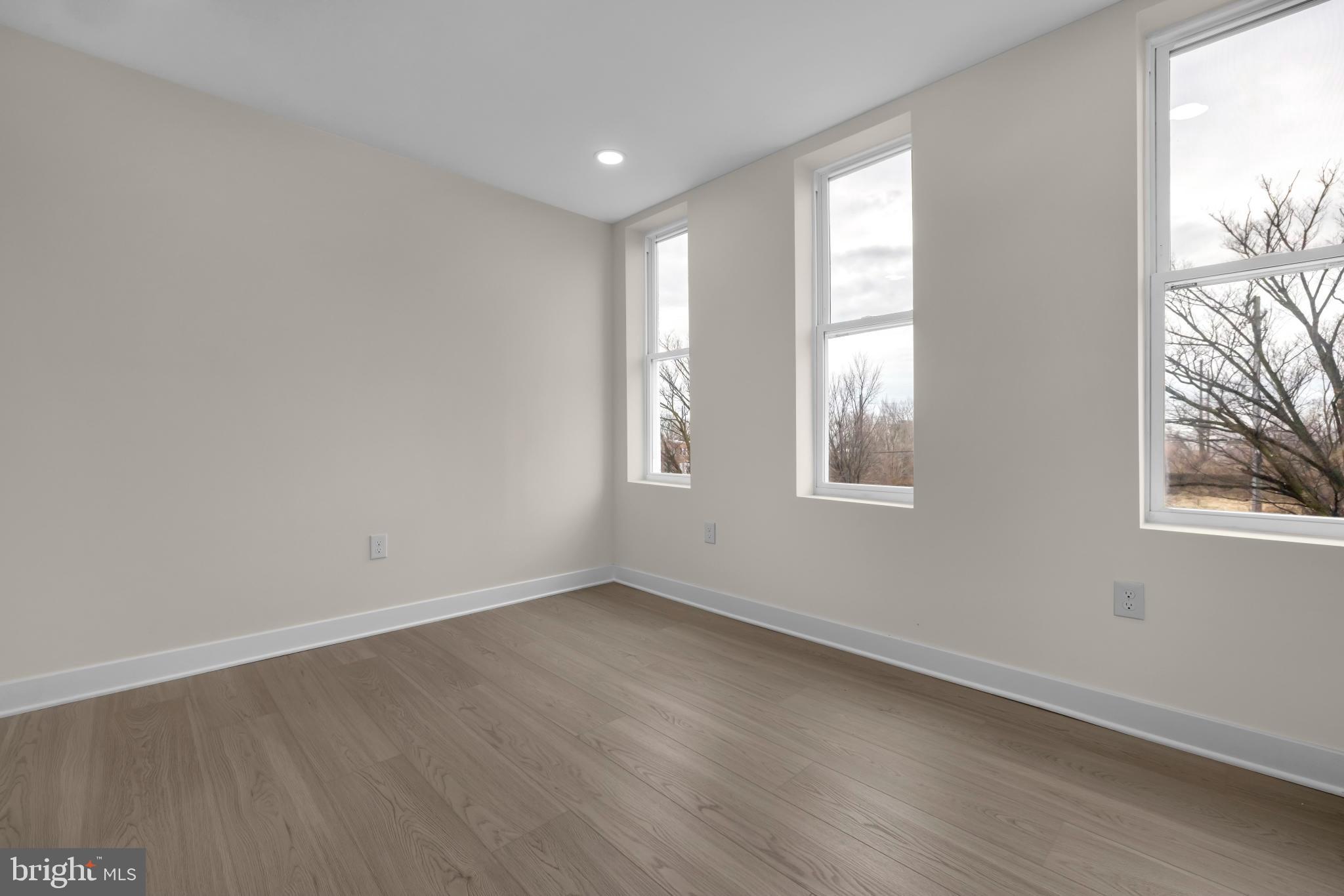 PATTERSON PARK - Residential