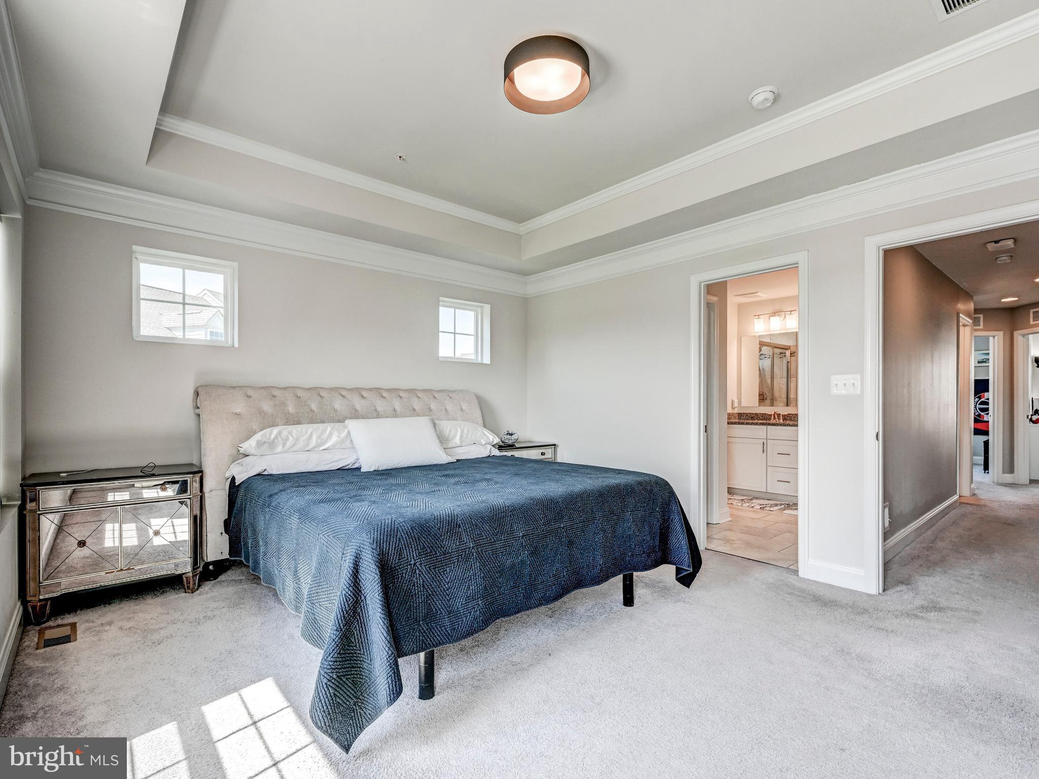 STRAWBRIDGE COMMONS - Residential