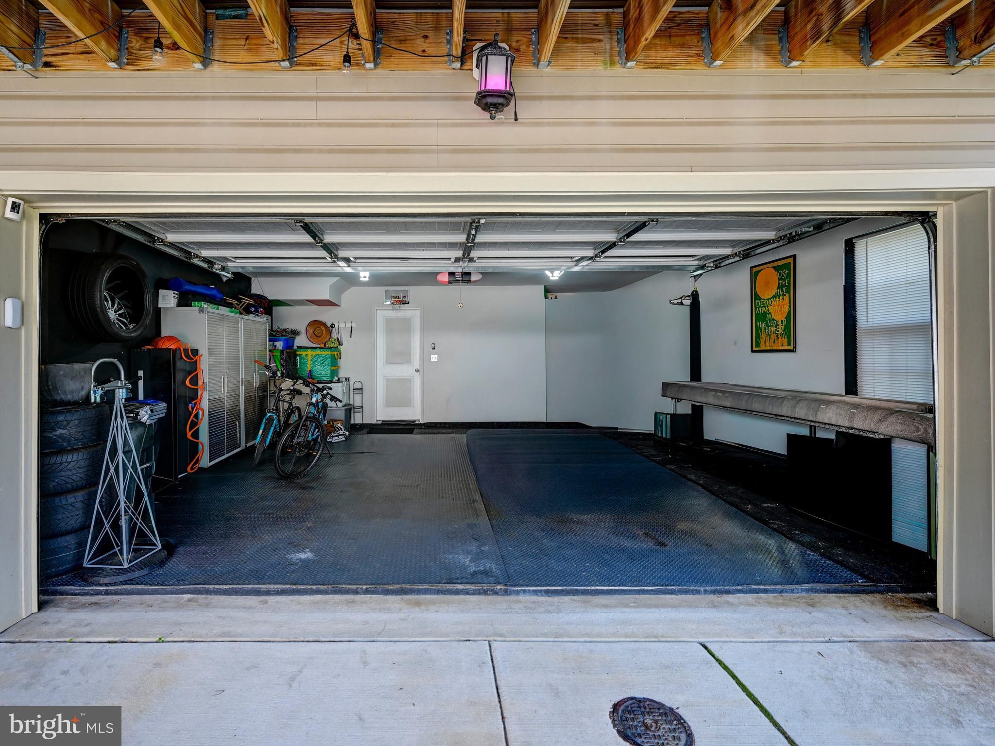 STRAWBRIDGE COMMONS - Residential