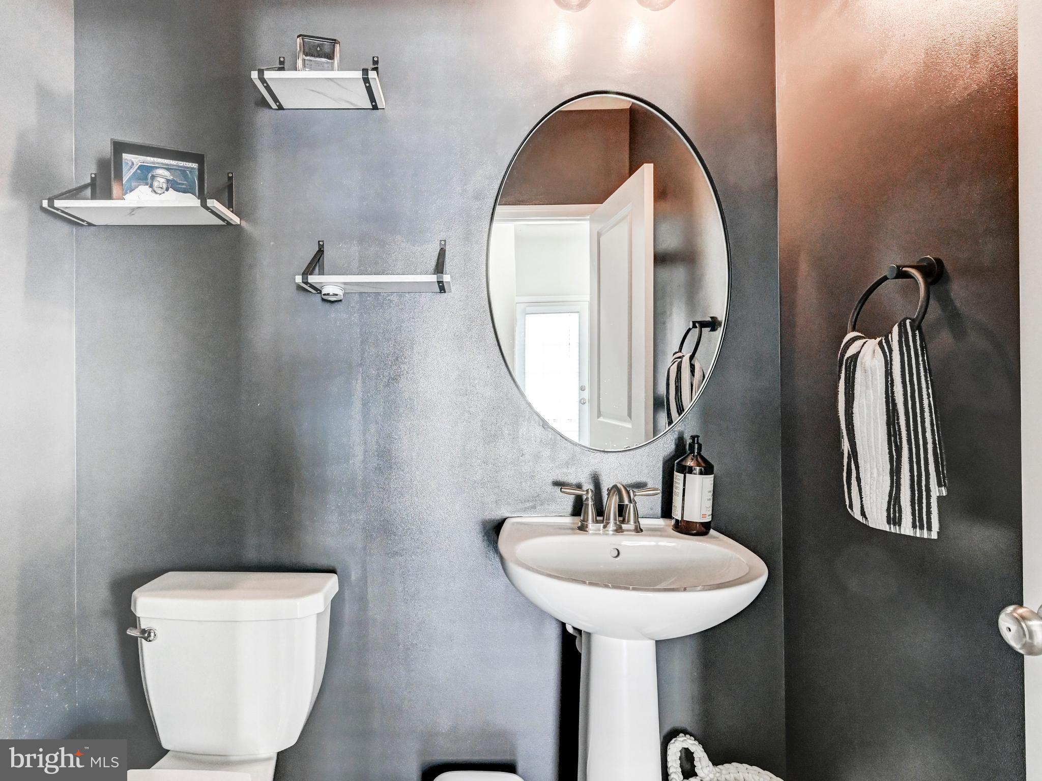 STRAWBRIDGE COMMONS - Residential