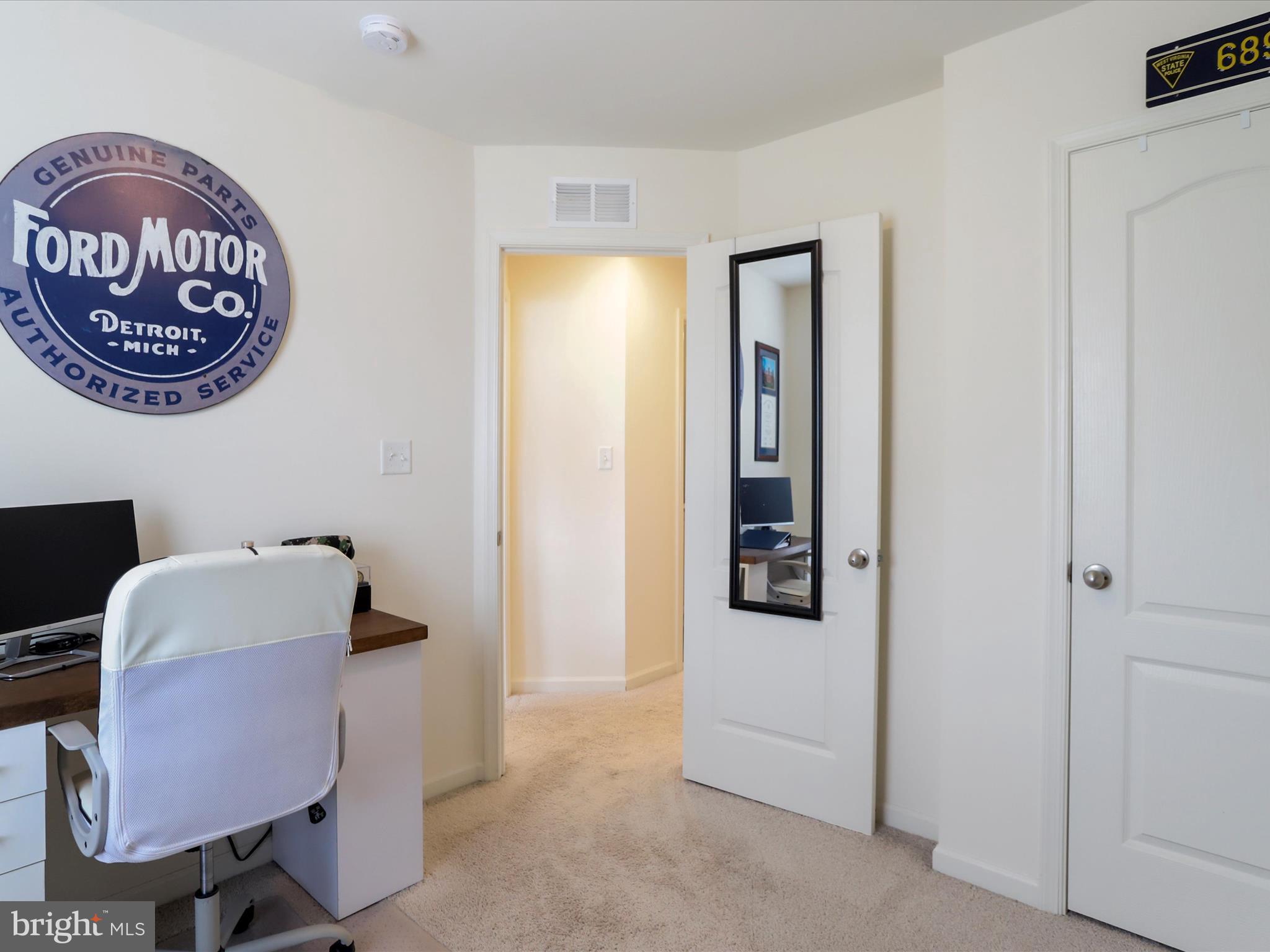 ARCHERS ROCK - Residential