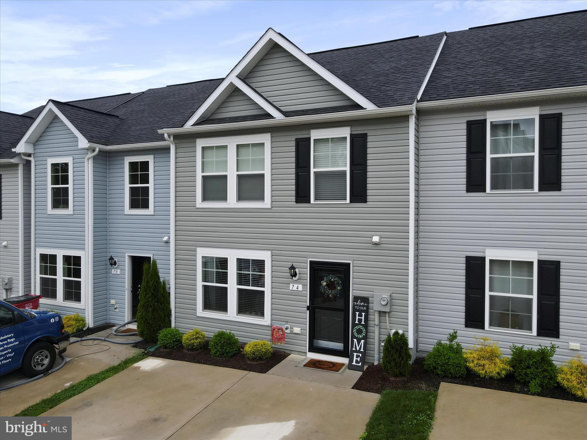 ARCHERS ROCK - Residential