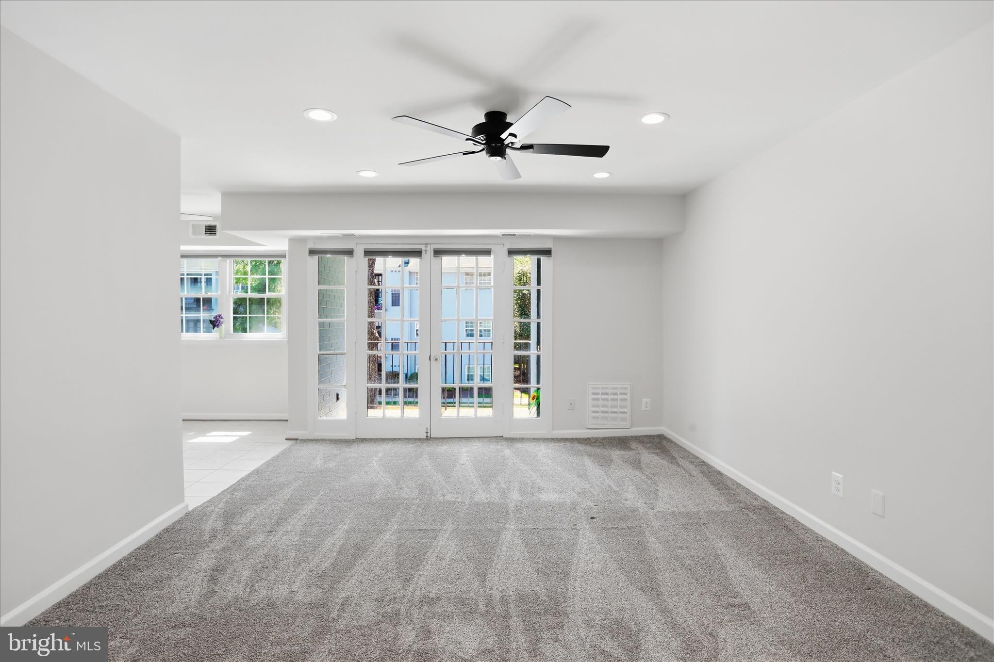 SPRINGFIELD GREEN - Residential