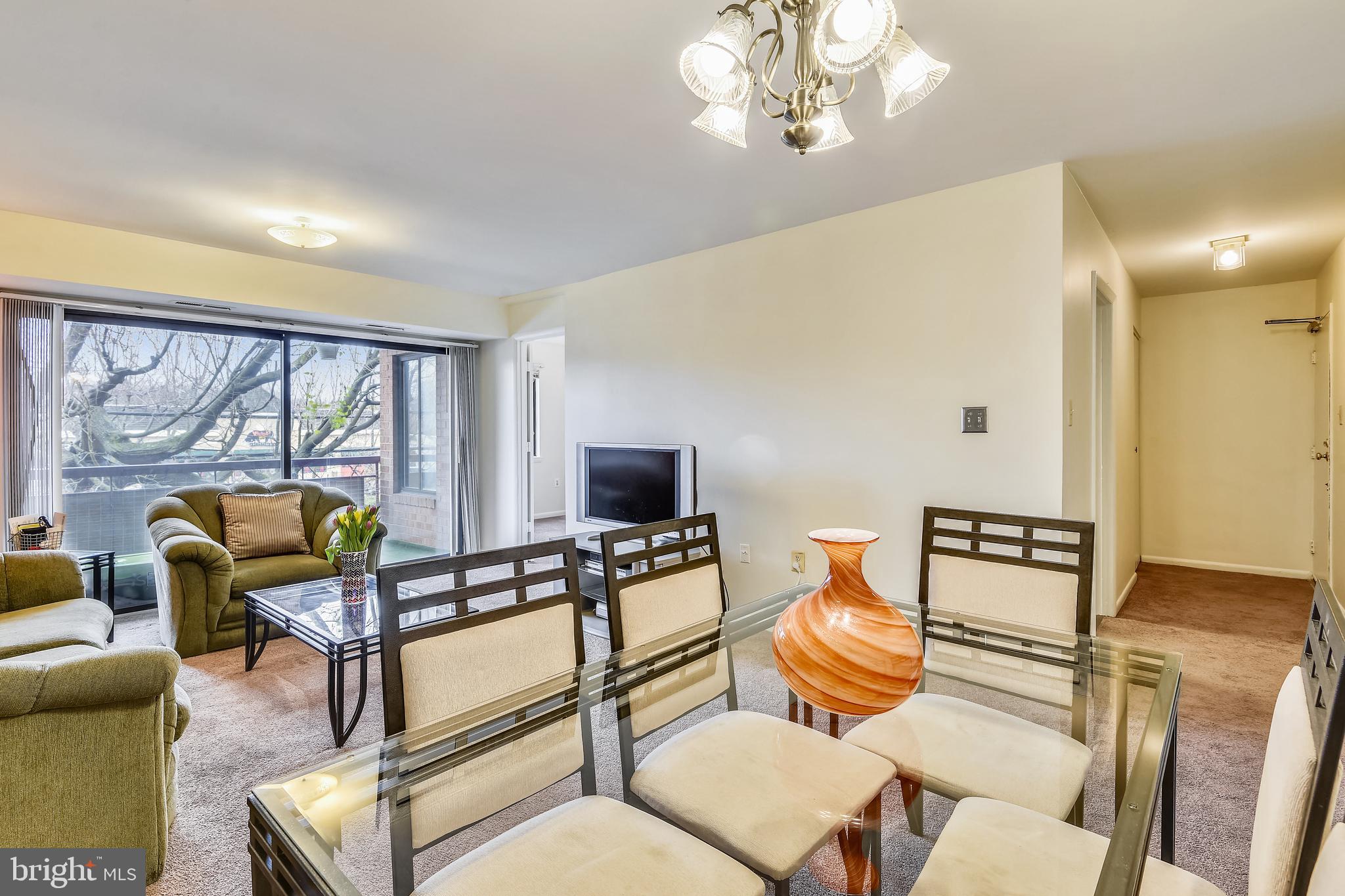 FAIRFIELD COMMONS - Residential