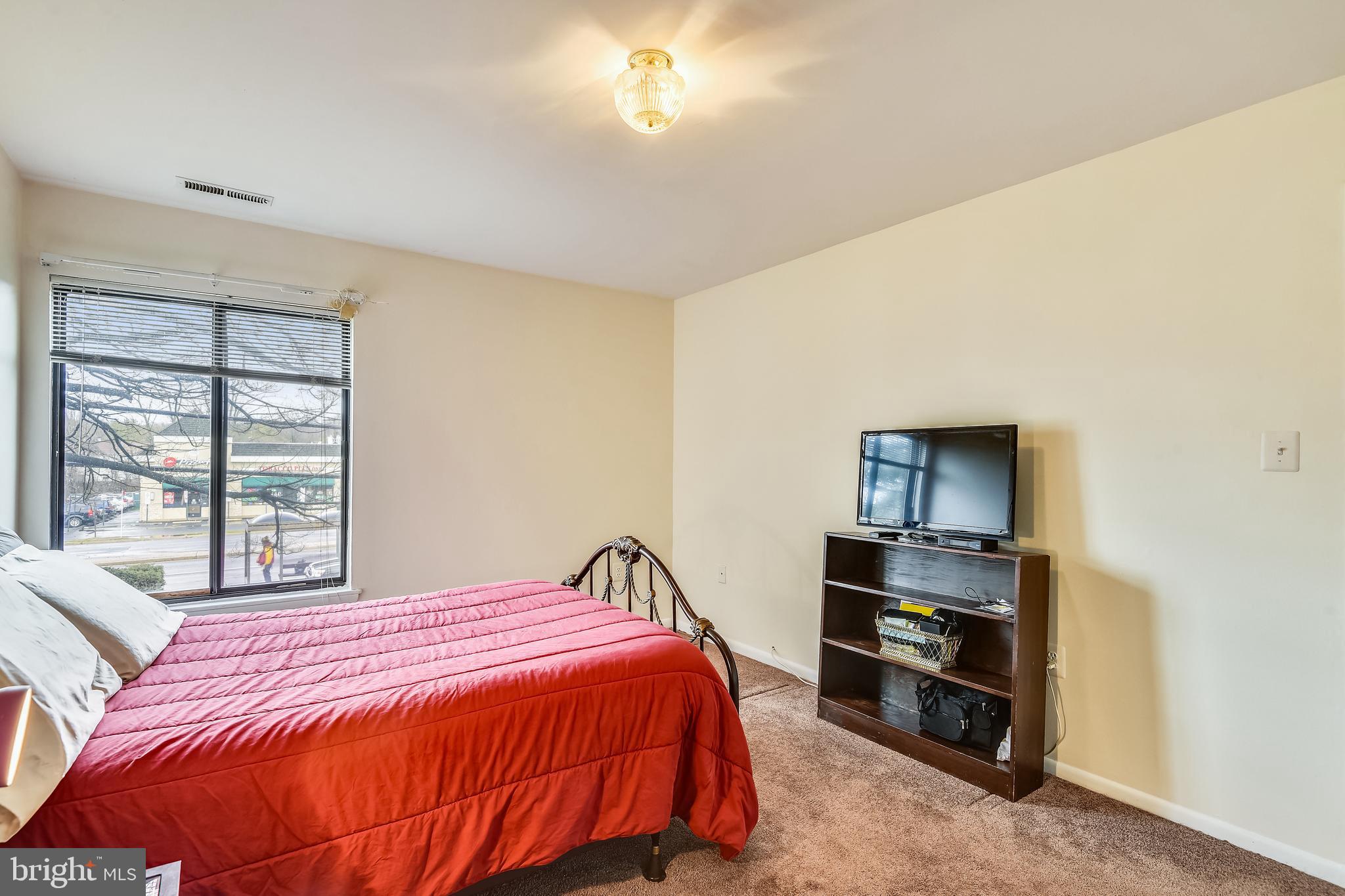 FAIRFIELD COMMONS - Residential