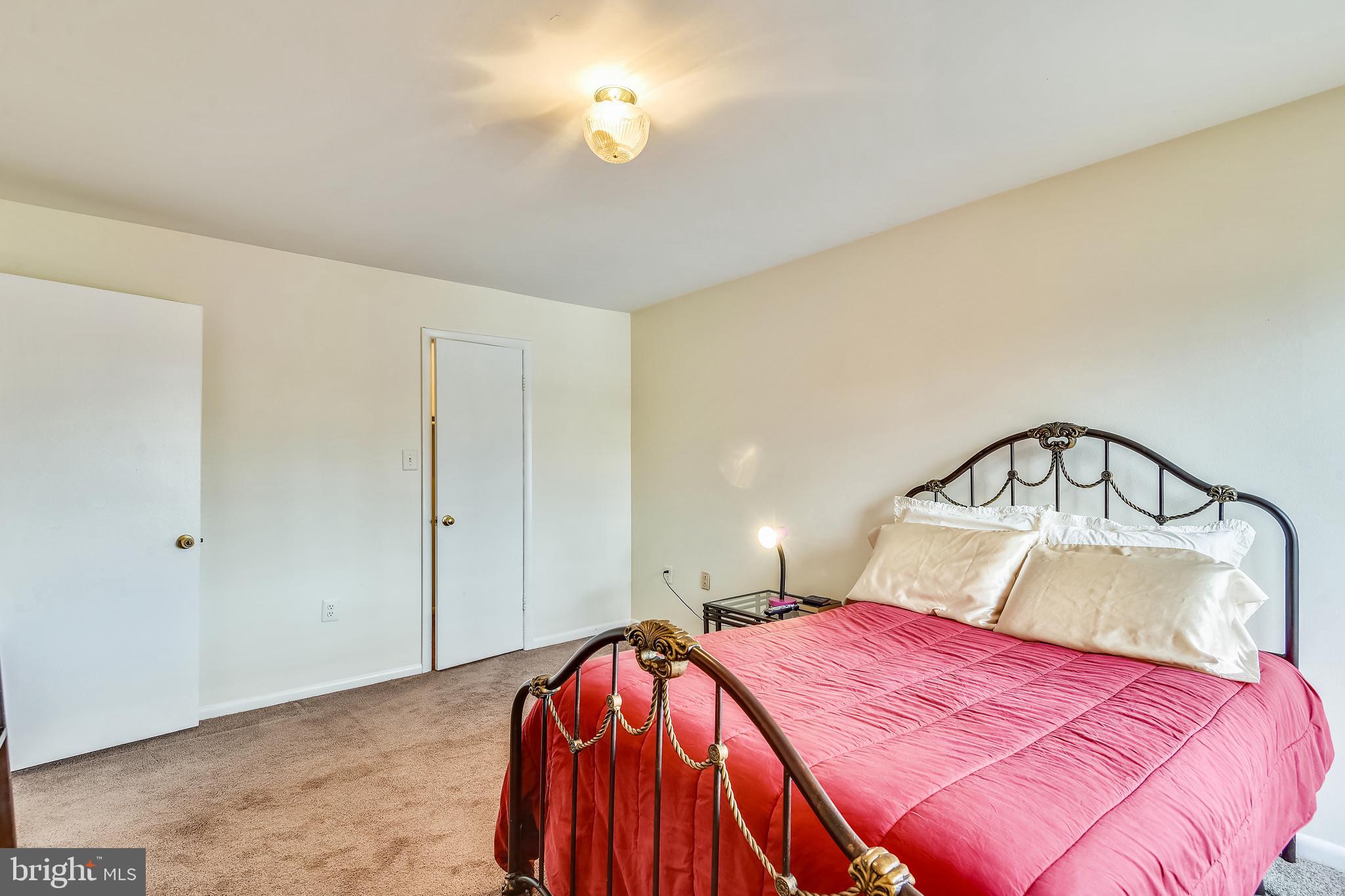 FAIRFIELD COMMONS - Residential