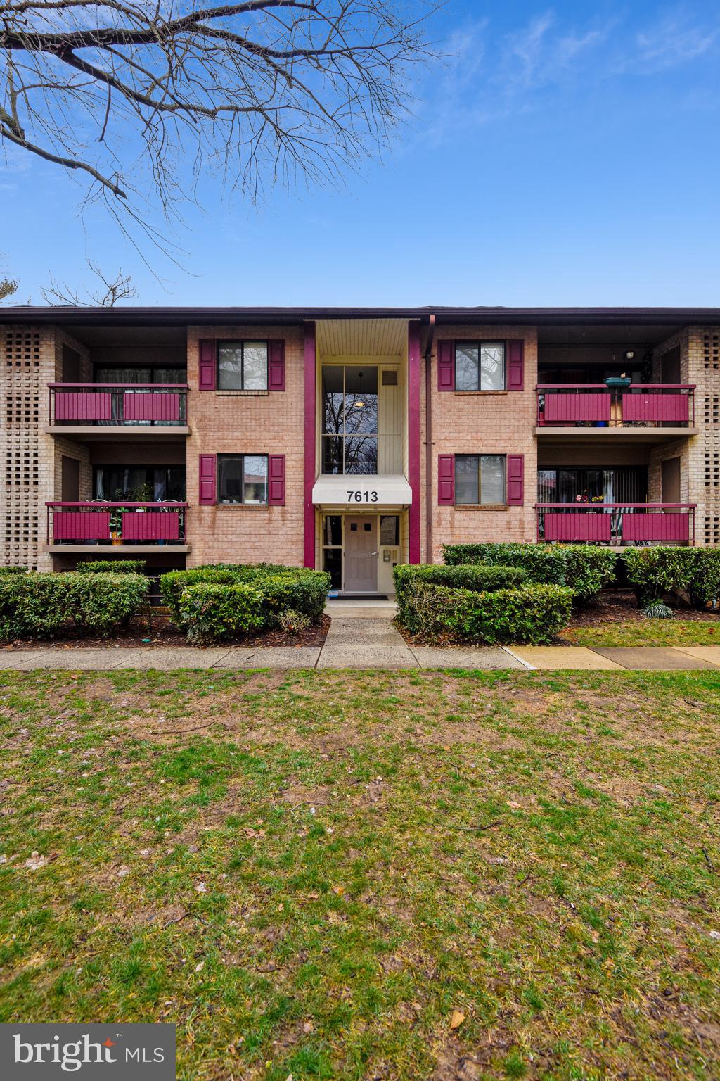 FAIRFIELD COMMONS - Residential