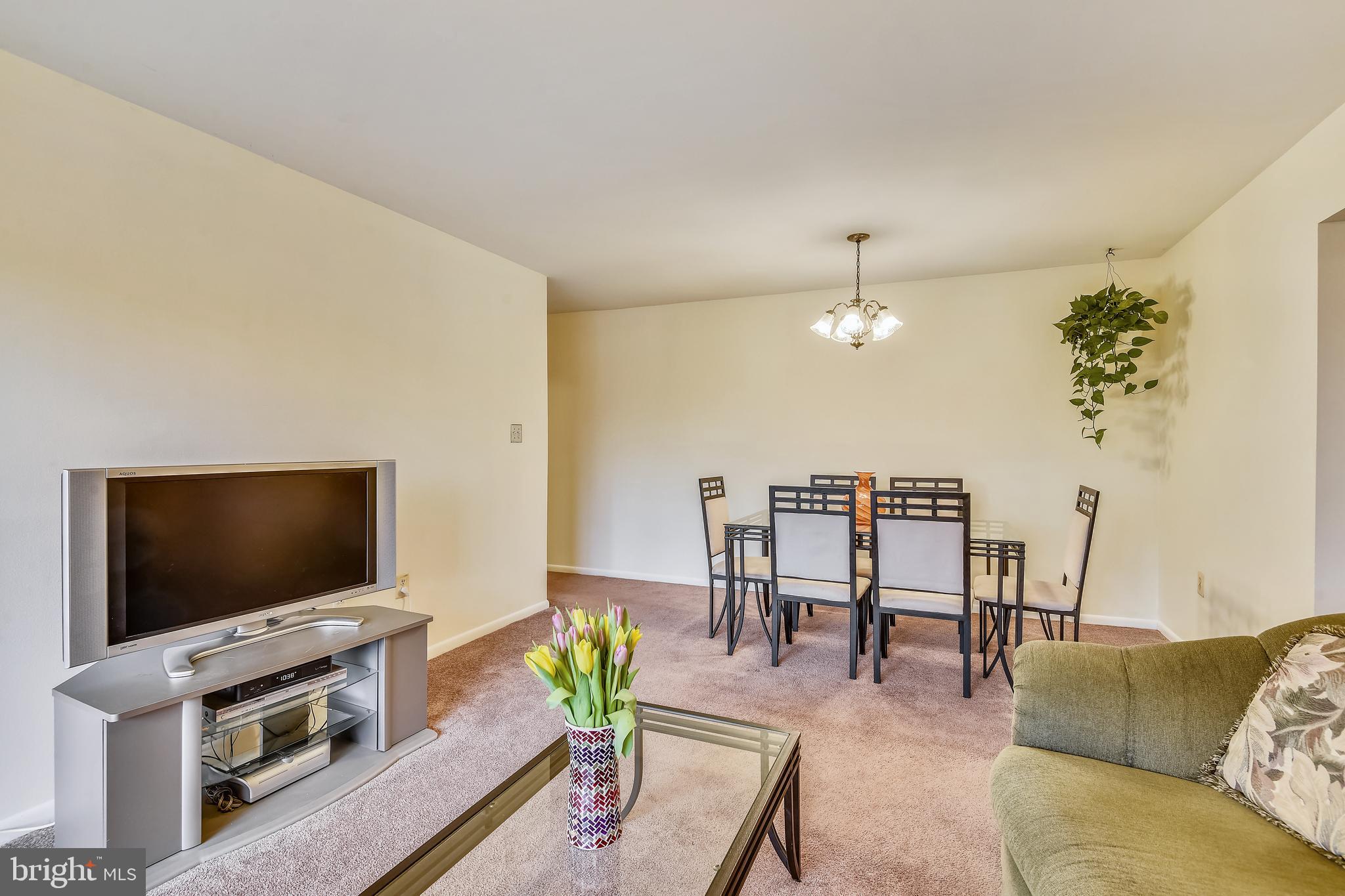 FAIRFIELD COMMONS - Residential