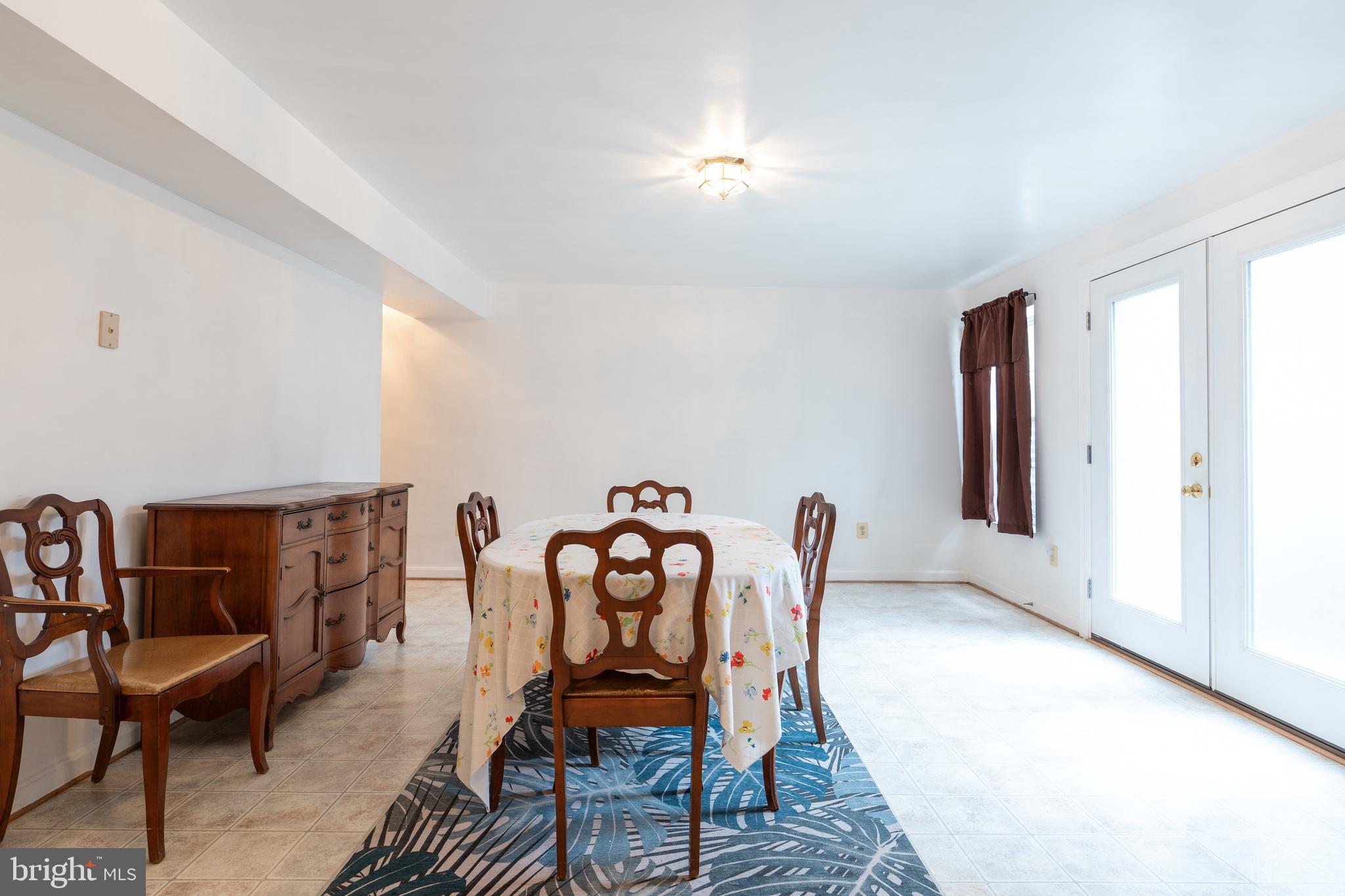 GREENBRIER - Residential