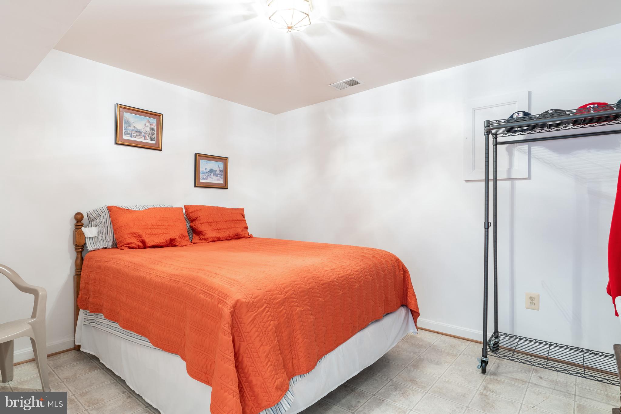 GREENBRIER - Residential