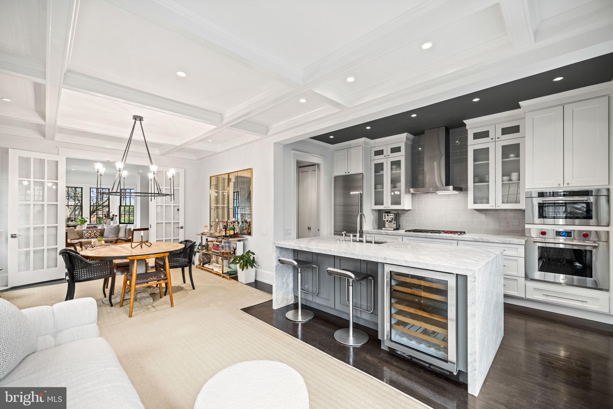 OBSERVATORY CIRCLE - Residential
