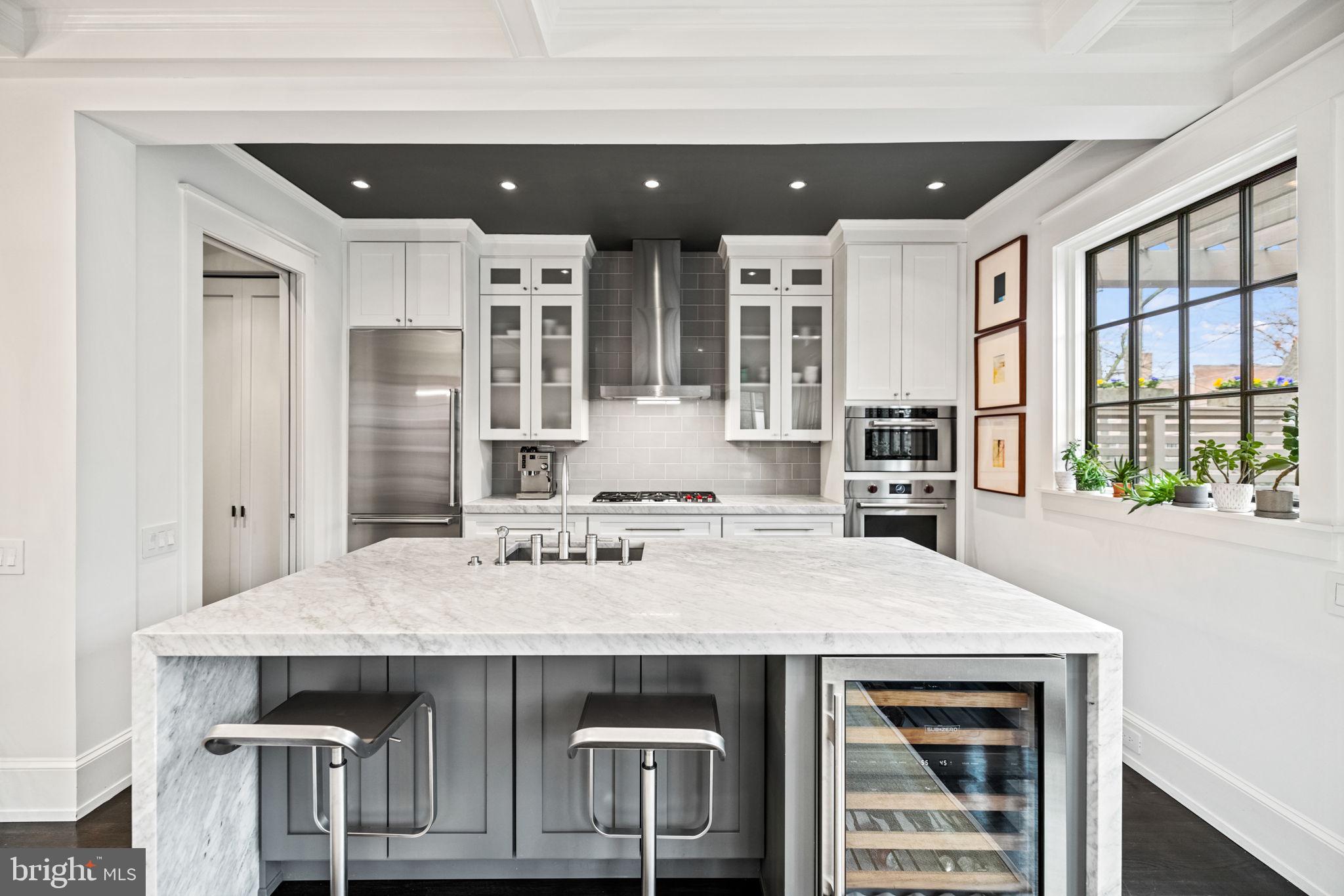 OBSERVATORY CIRCLE - Residential