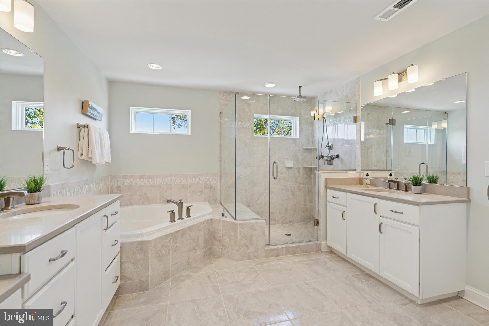 PARKVIEW - Residential