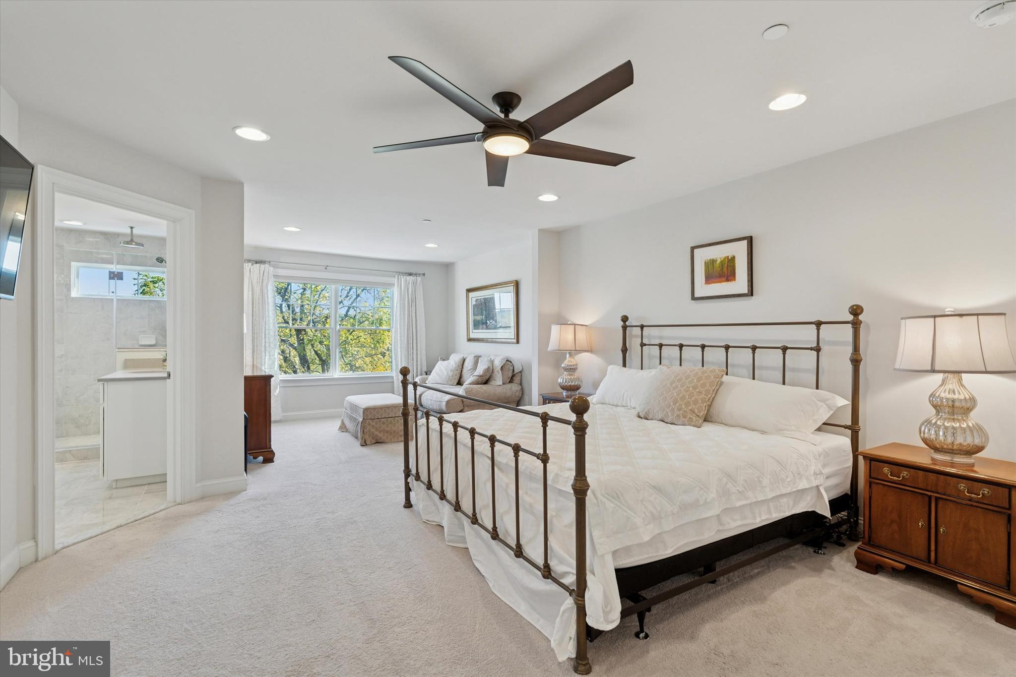 PARKVIEW - Residential