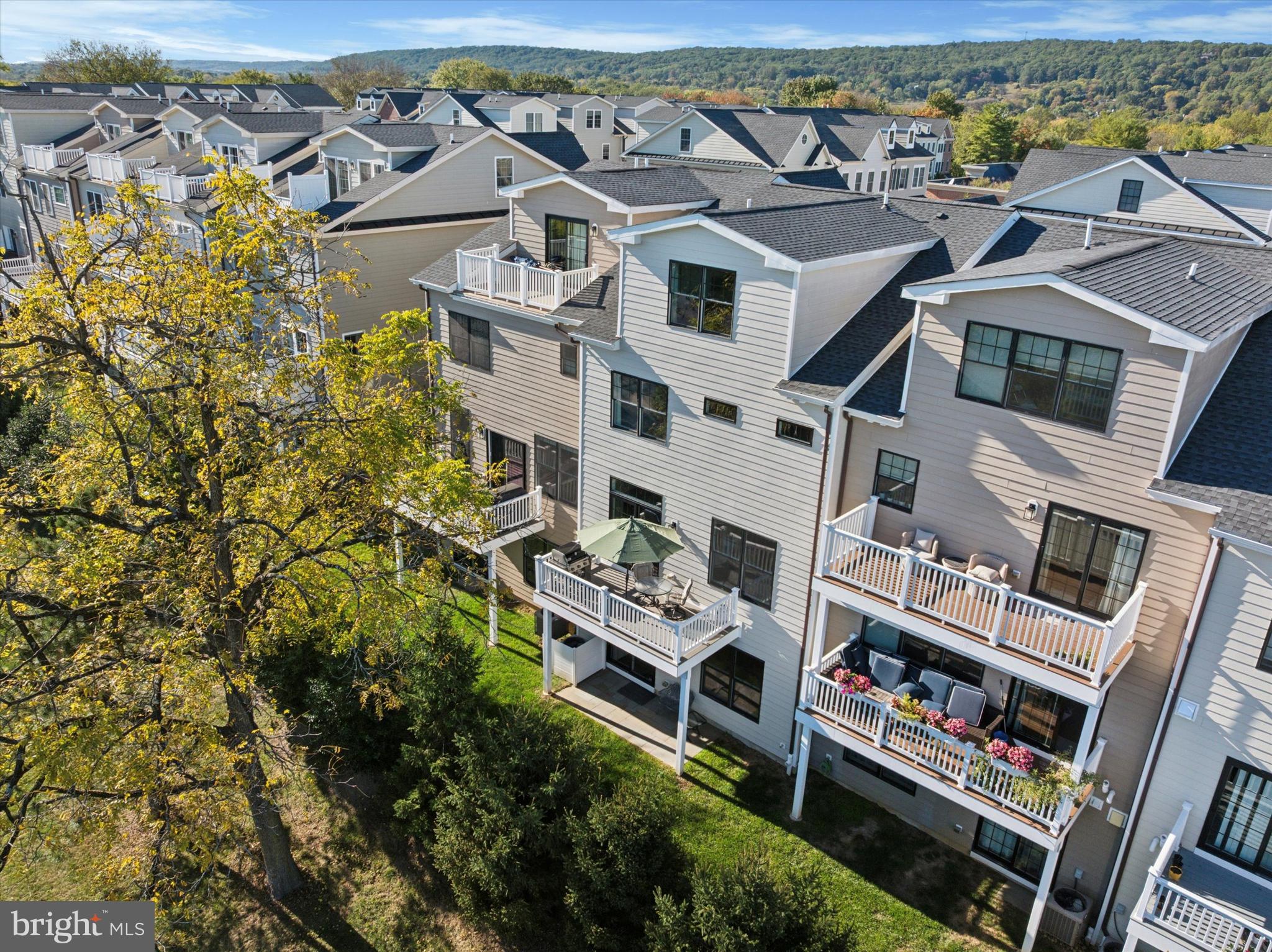 PARKVIEW - Residential