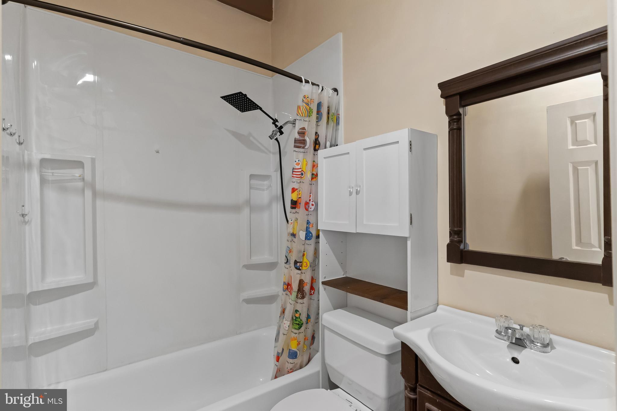 FAIRFAX HERITAGE - Residential