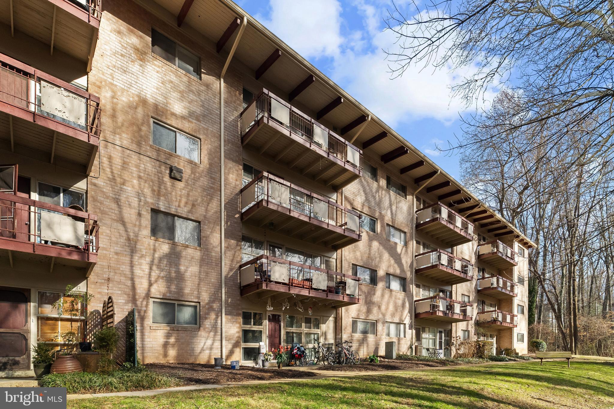 FAIRFAX HERITAGE - Residential