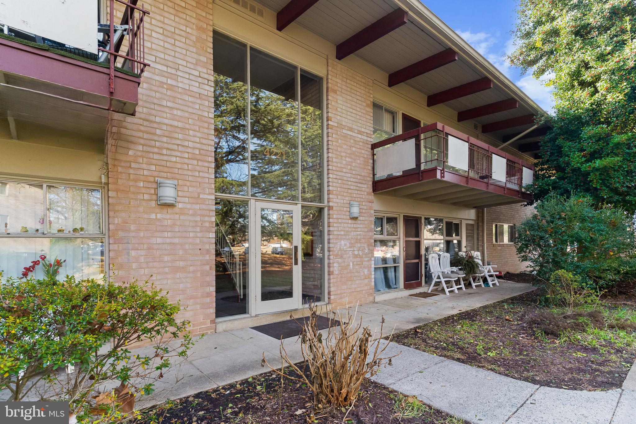 FAIRFAX HERITAGE - Residential