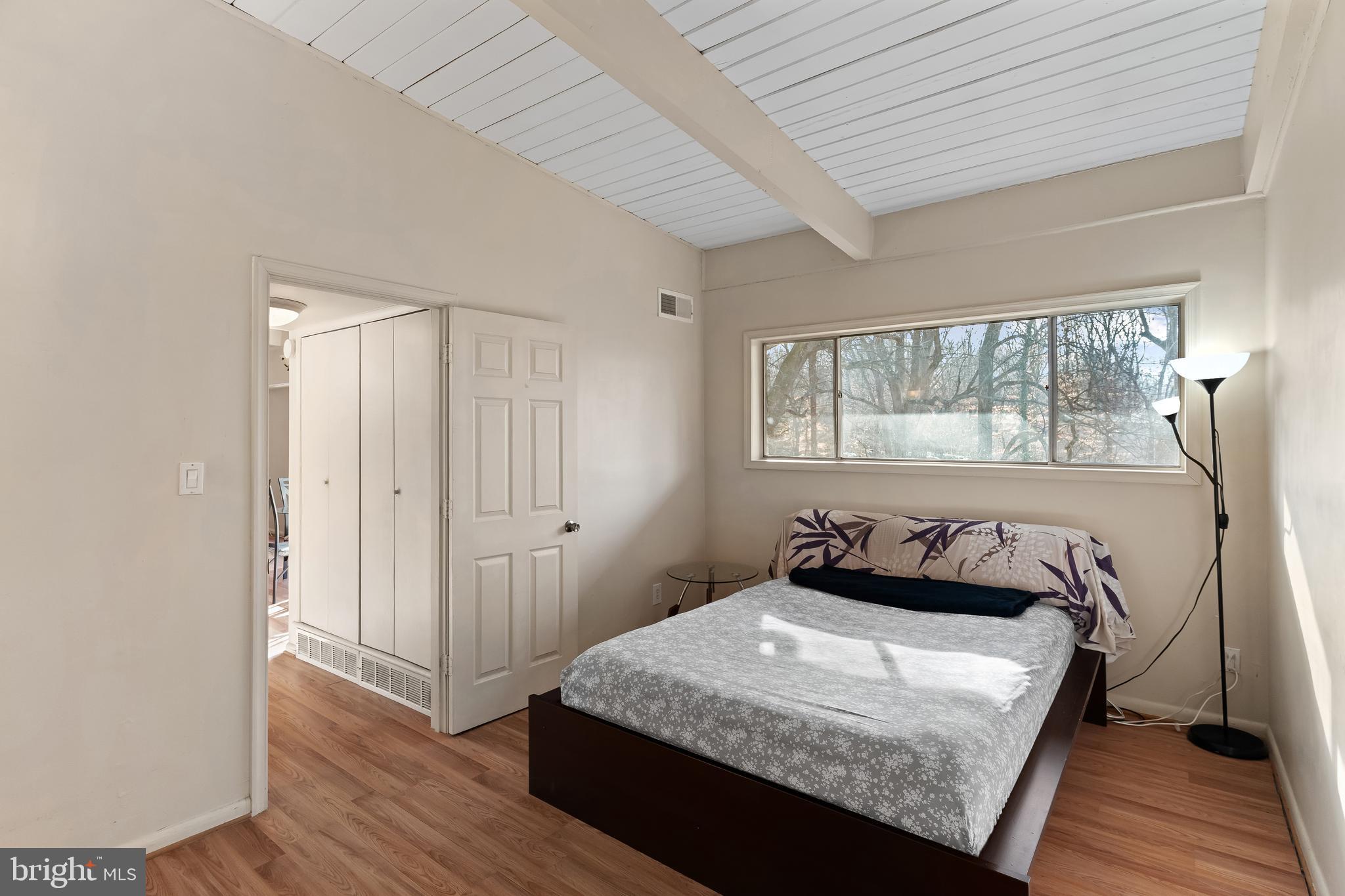 FAIRFAX HERITAGE - Residential