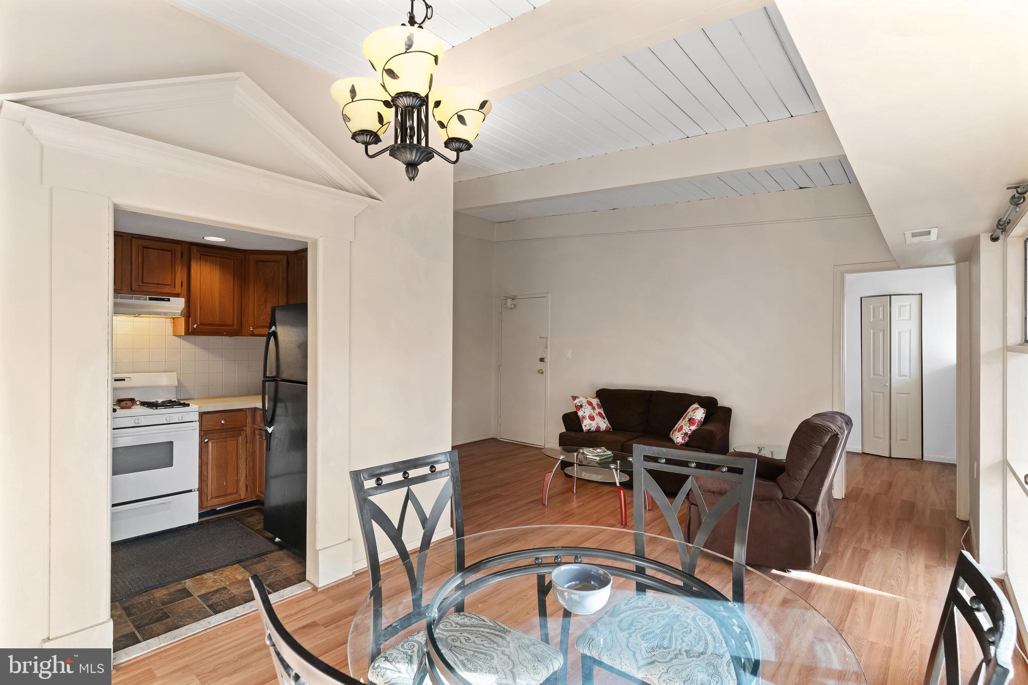 FAIRFAX HERITAGE - Residential