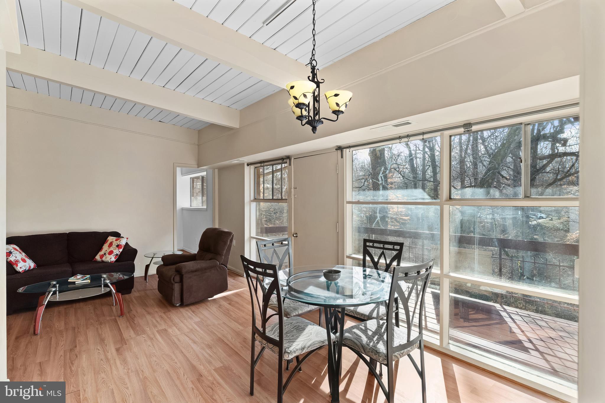 FAIRFAX HERITAGE - Residential