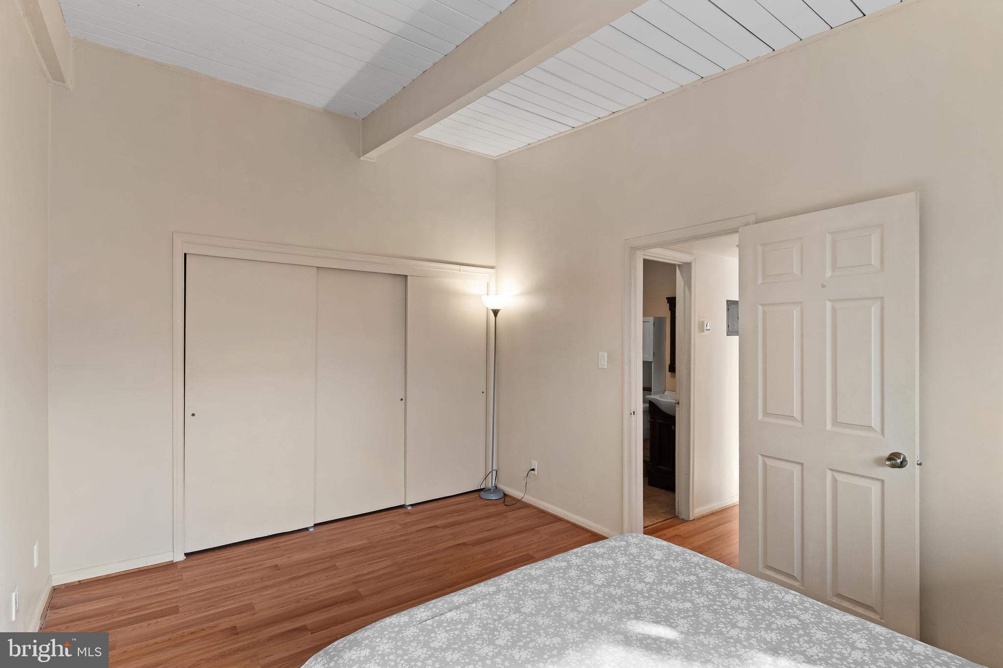 FAIRFAX HERITAGE - Residential